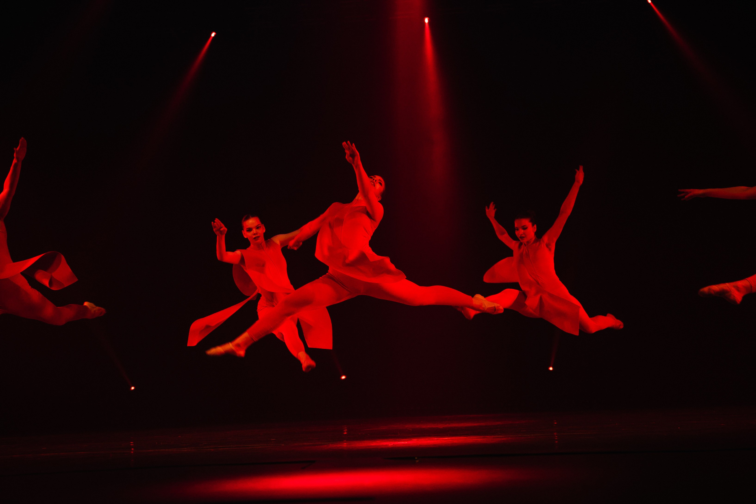 Отчетный концерт Ice Cream 2024. Роман Урумбаев фотограф Нижневартовск