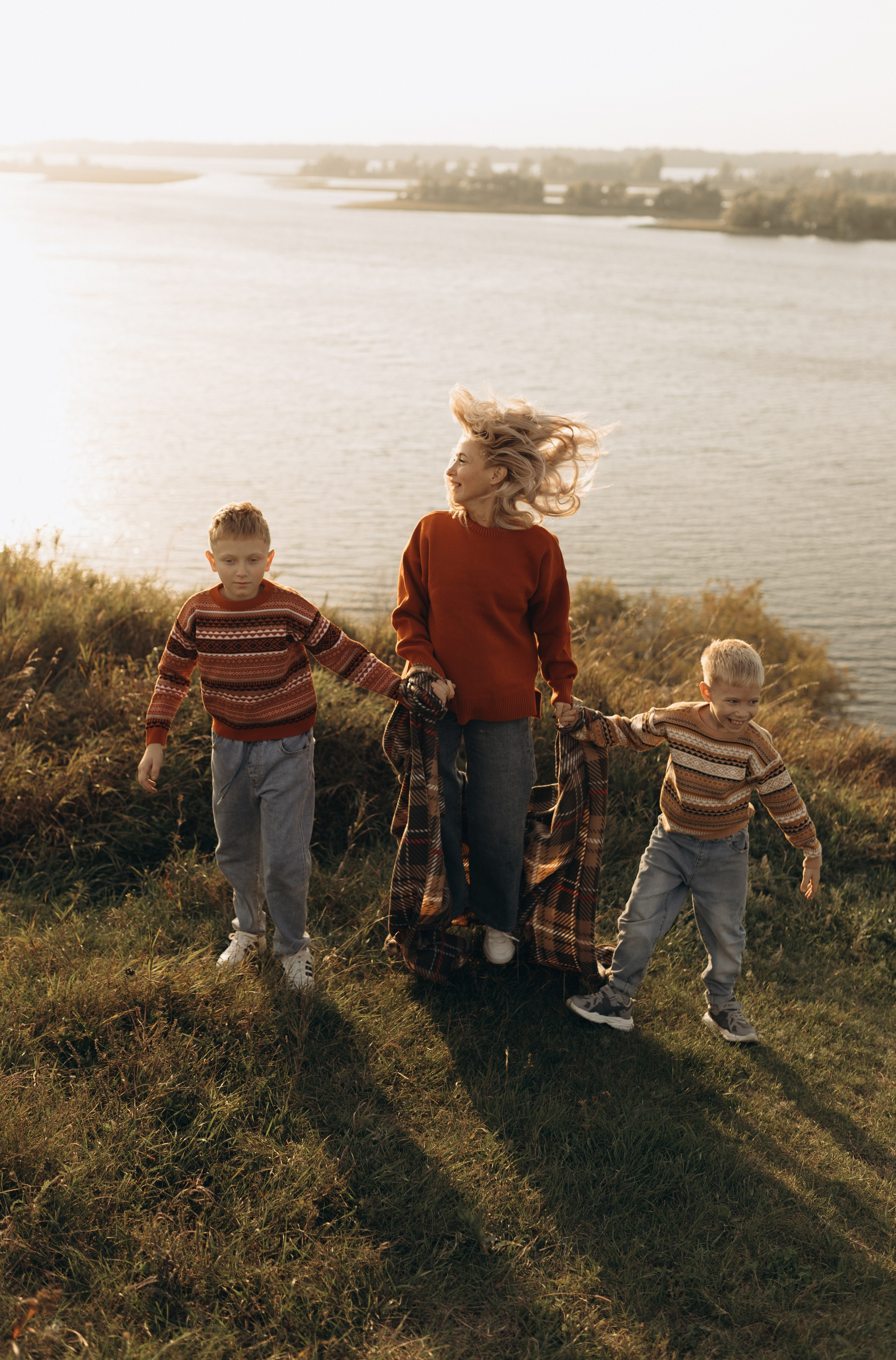 Арина, Тимофей и Егор. Фотограф Юлия Хакимова / Казань/ Чистополь