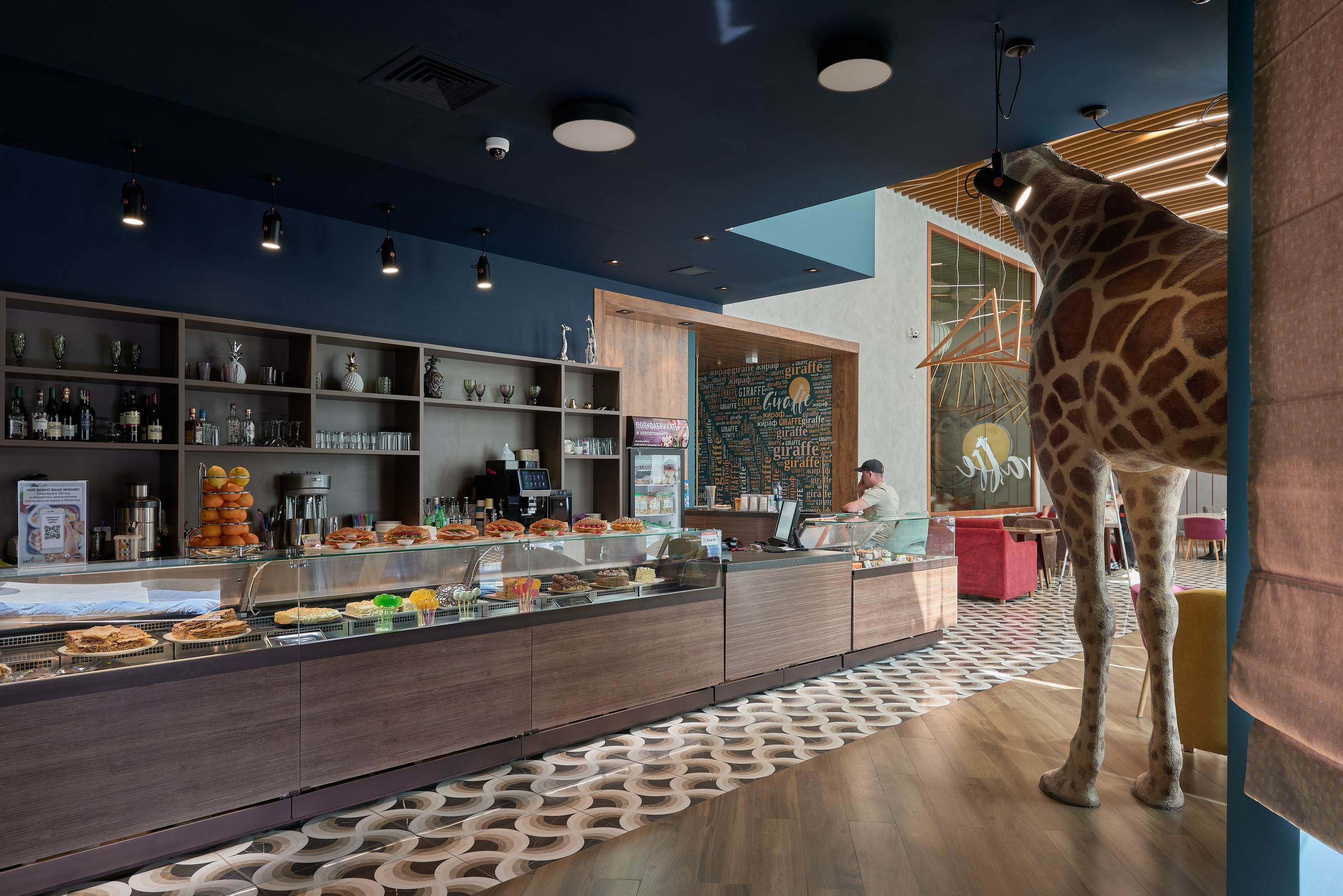 Ресторан Жираф, Костанай (Казахстан). Абросимов Лев интерьерный и архитектурный фотограф
