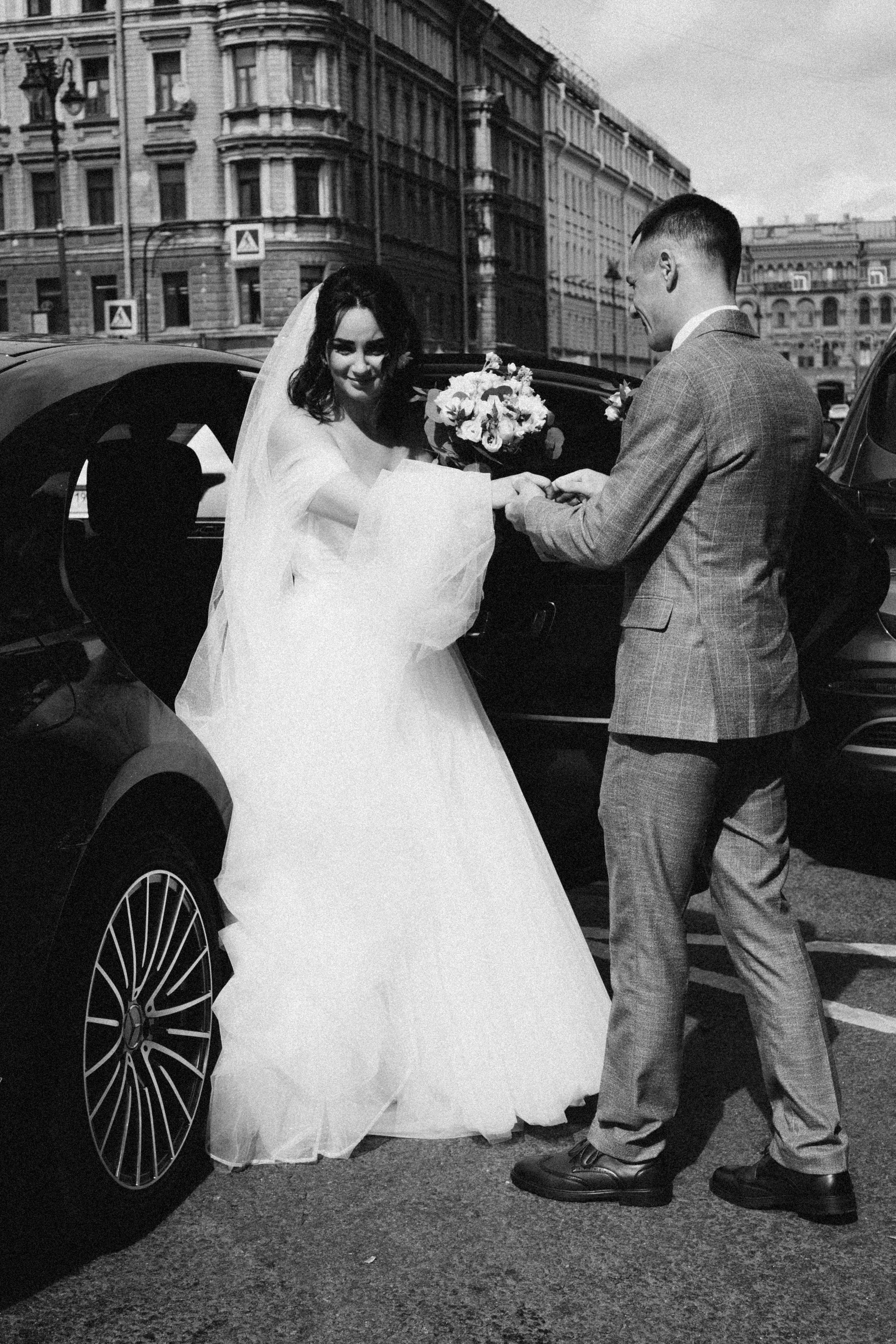 СВАДЕБНАЯ ПРОГУЛКА РЕСТОРАН МЫ ЖЕ НА ТЫ И ФОТОСЕССИИЯ С АВТОМОБИЛЕМ. Профессиональный фотограф, Санкт-Петербург — Виктория Богомолова
