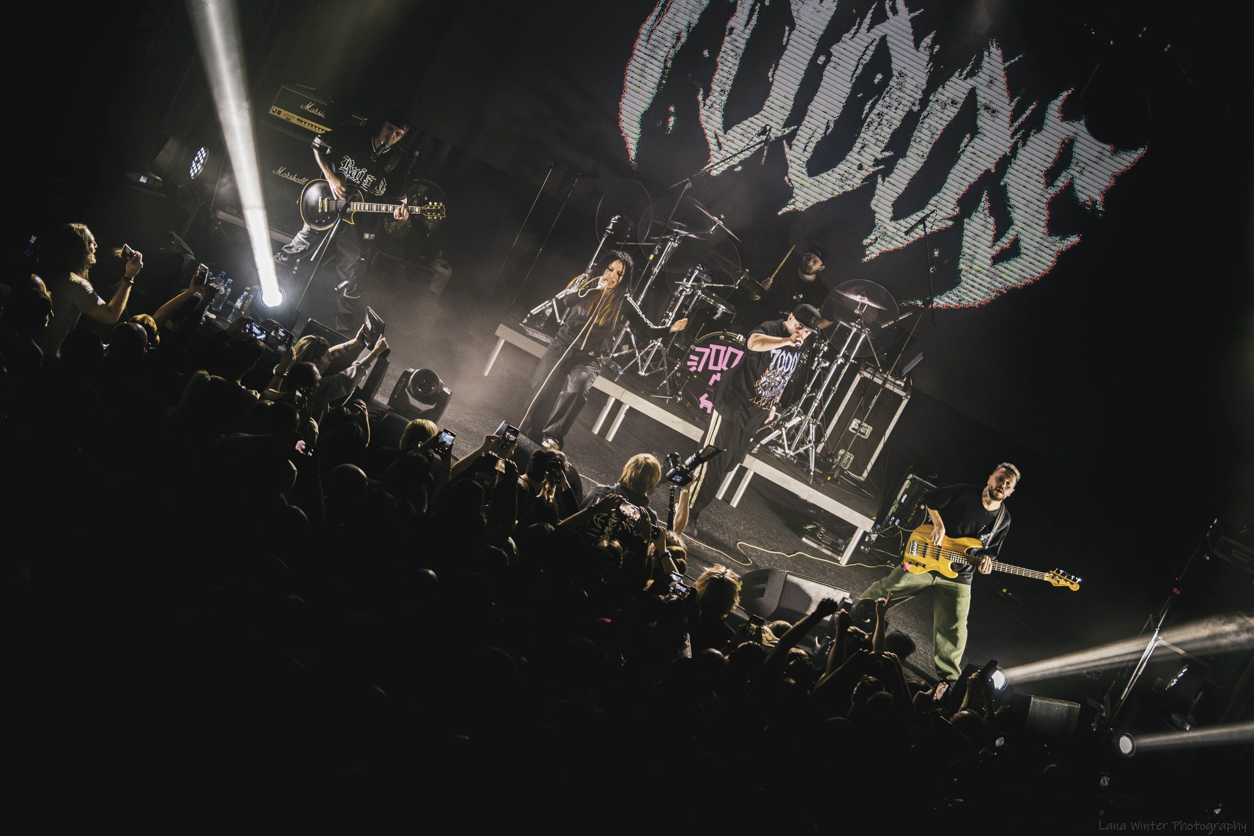 7000$ (25 января 2025 года, Москва, клуб Урбан). Фотограф Светлана Блинова, Москва и Московская область