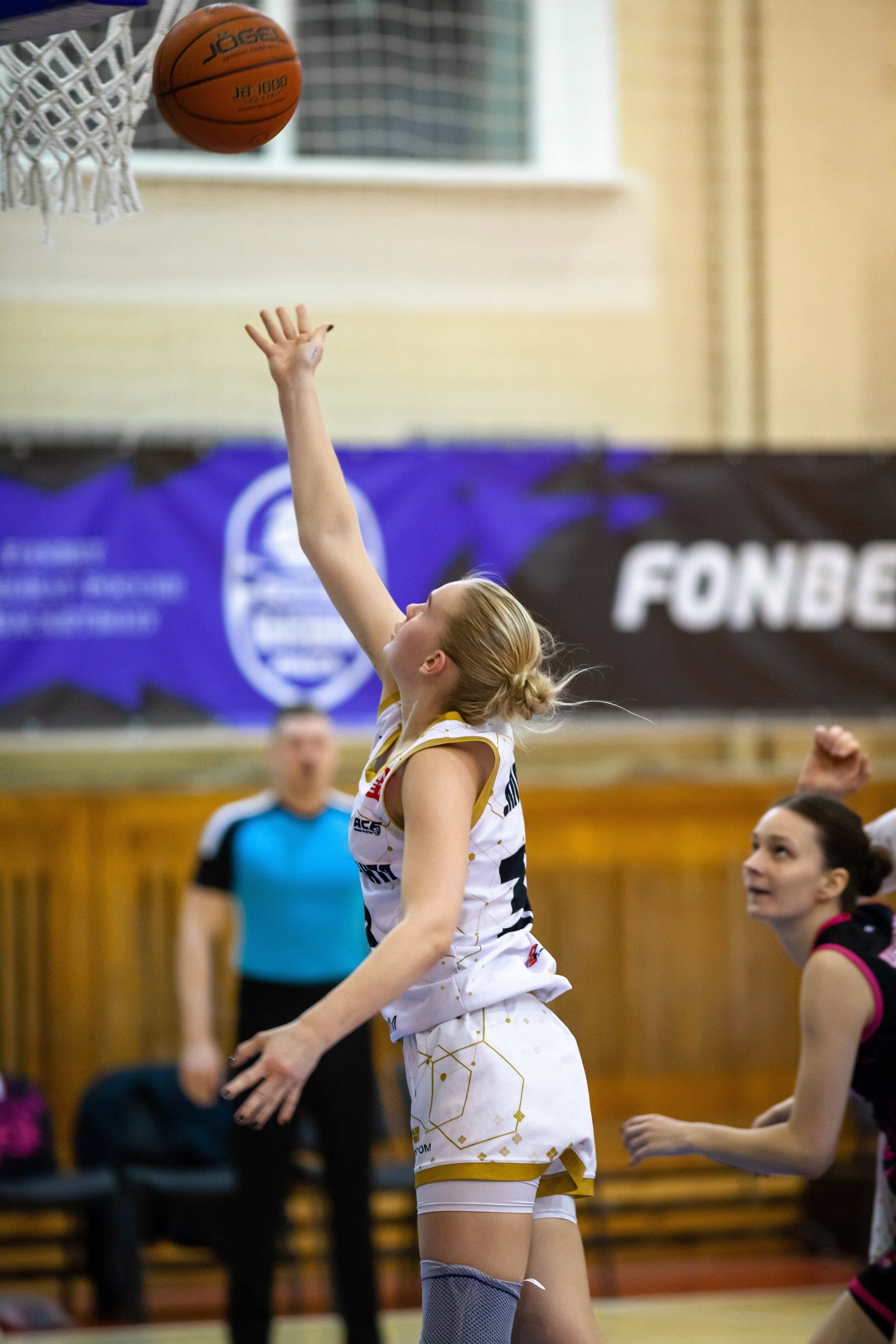 ЧГУ-Атланта — Ростов-ЮФУ / 1 игра. Фотография