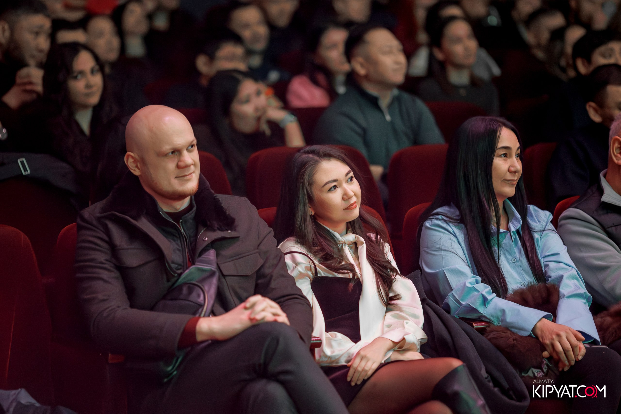 STAND UP КОНЦЕРТ АЛЕКСАНДА МЕРКУЛЬ. КИПЯТКОМ АЛМАТЫ! Фотосъемка мероприятий в Алматы