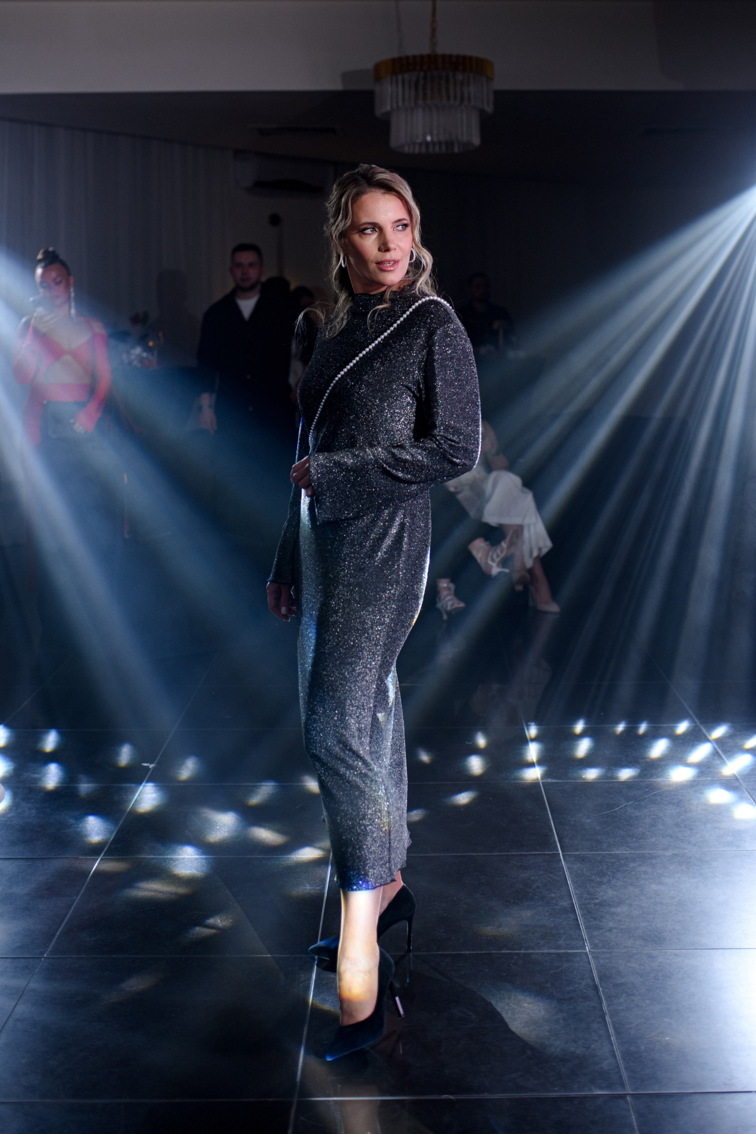 MORE AMORE EVENT HALL — BIRTHDAY`25. Свадебный фотограф Екатеринбург/Челябинск — Любовь Волохова