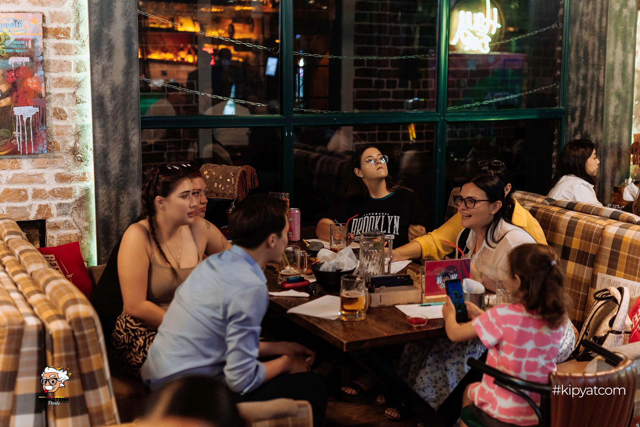 Эйнштейн Party