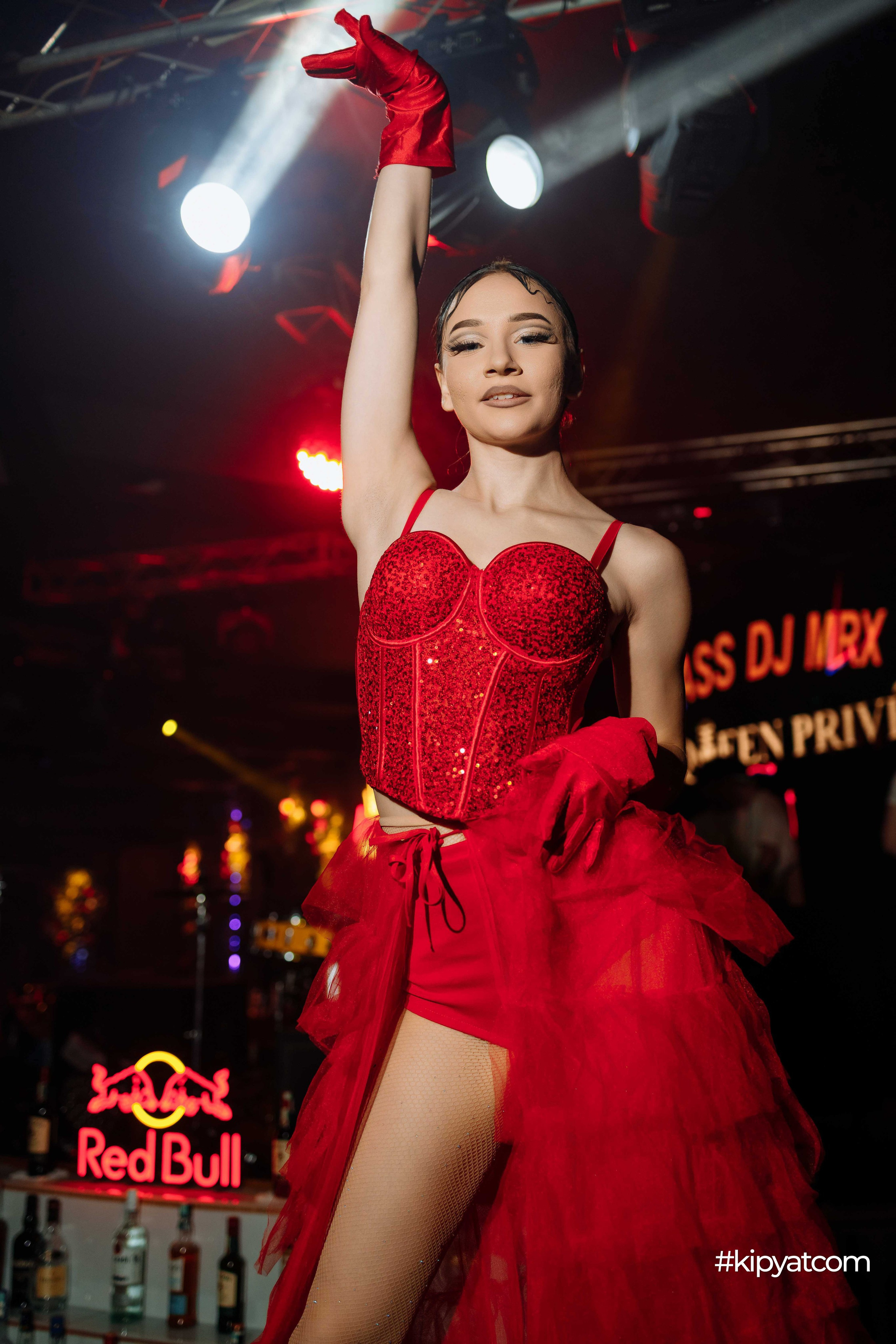 The Queen Prive. Кипятком Шымкент