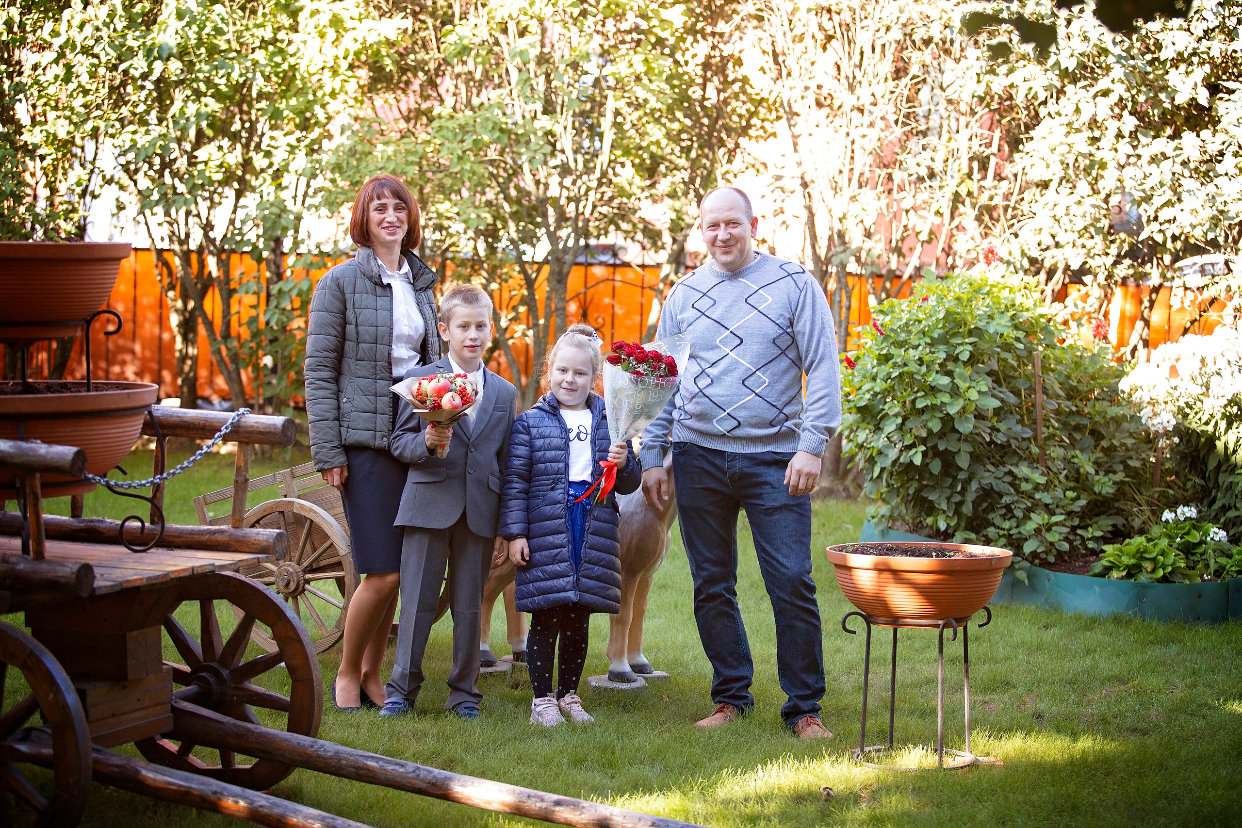 1 сентября. ДЕТСКИЙ И СЕМЕЙНЫЙ ФОТОГРАФ в Сосново, Ленинградской области и Спб