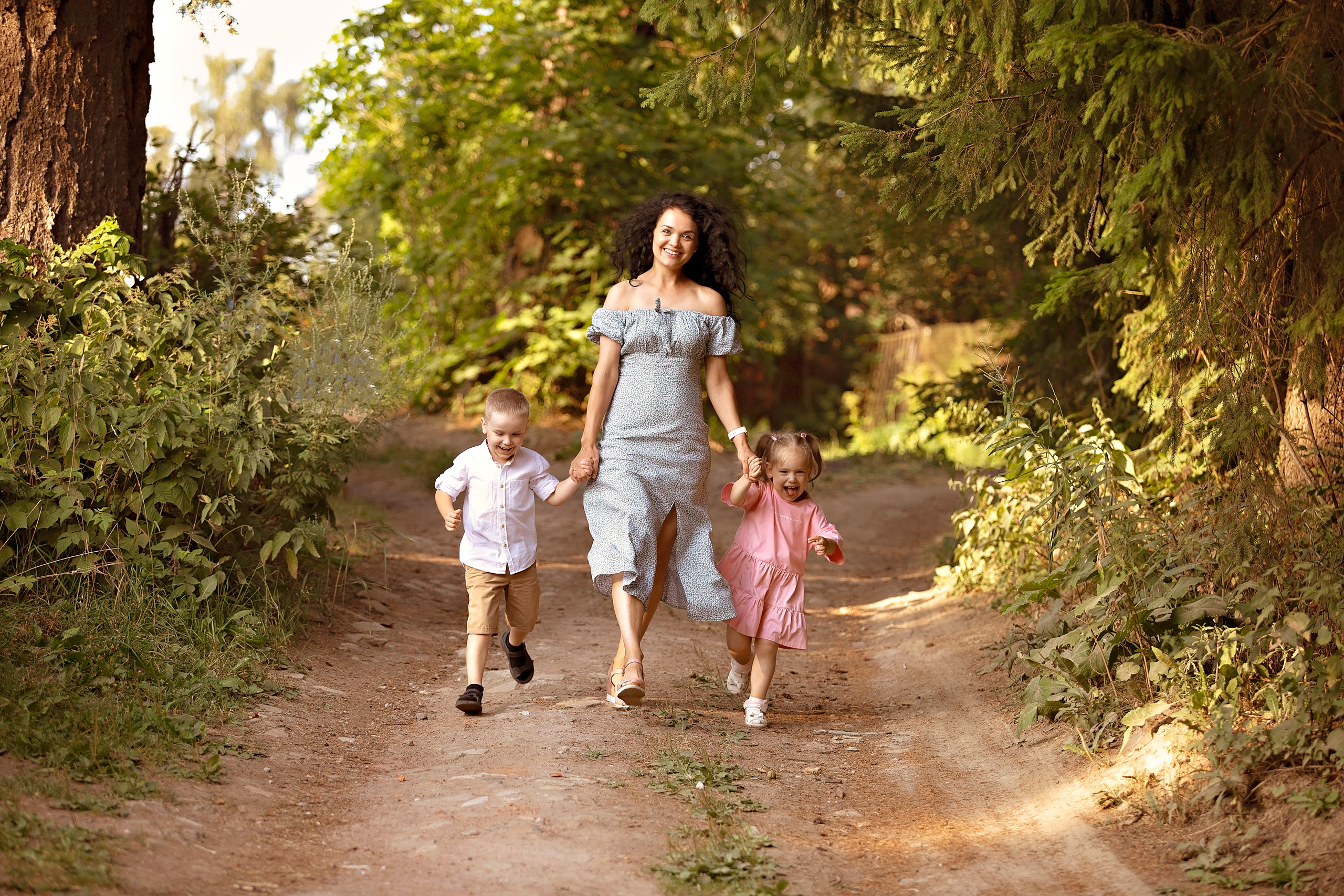 ДЕТСКИЙ И СЕМЕЙНЫЙ ФОТОГРАФ в Сосново, Ленинградской области и Спб