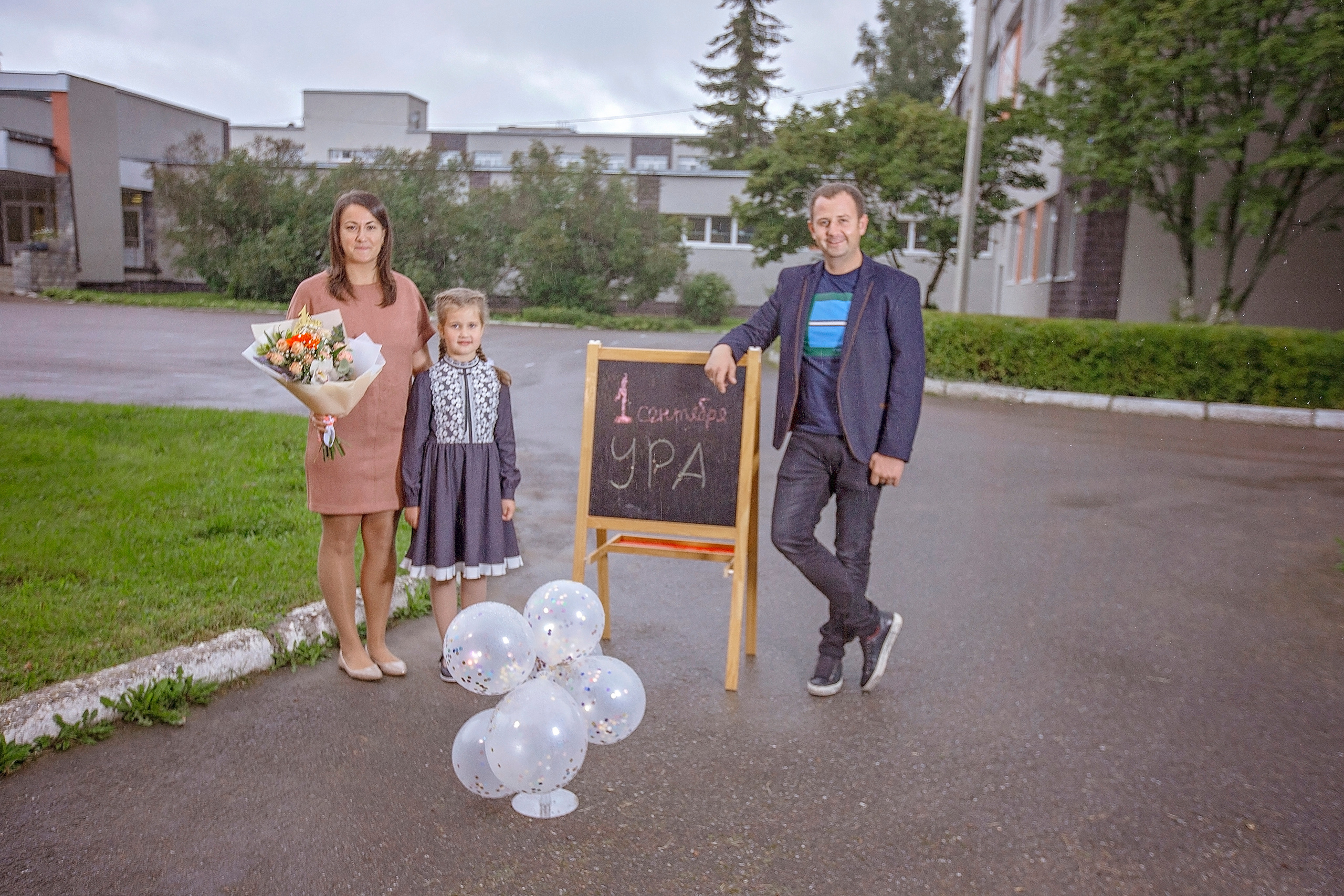 1 сентября. ДЕТСКИЙ И СЕМЕЙНЫЙ ФОТОГРАФ в Сосново, Ленинградской области и Спб
