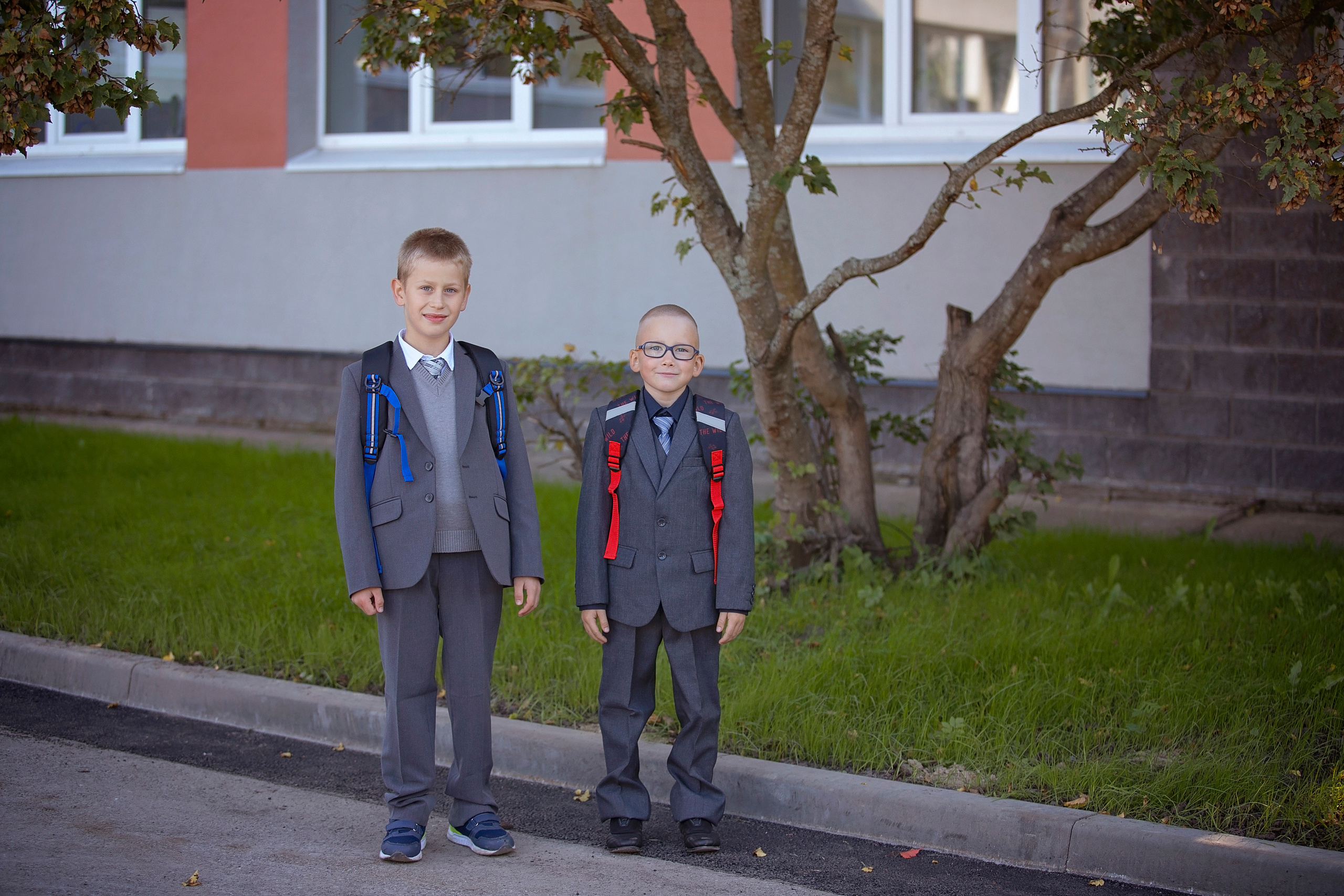1 сентября. ДЕТСКИЙ И СЕМЕЙНЫЙ ФОТОГРАФ в Сосново, Ленинградской области и Спб