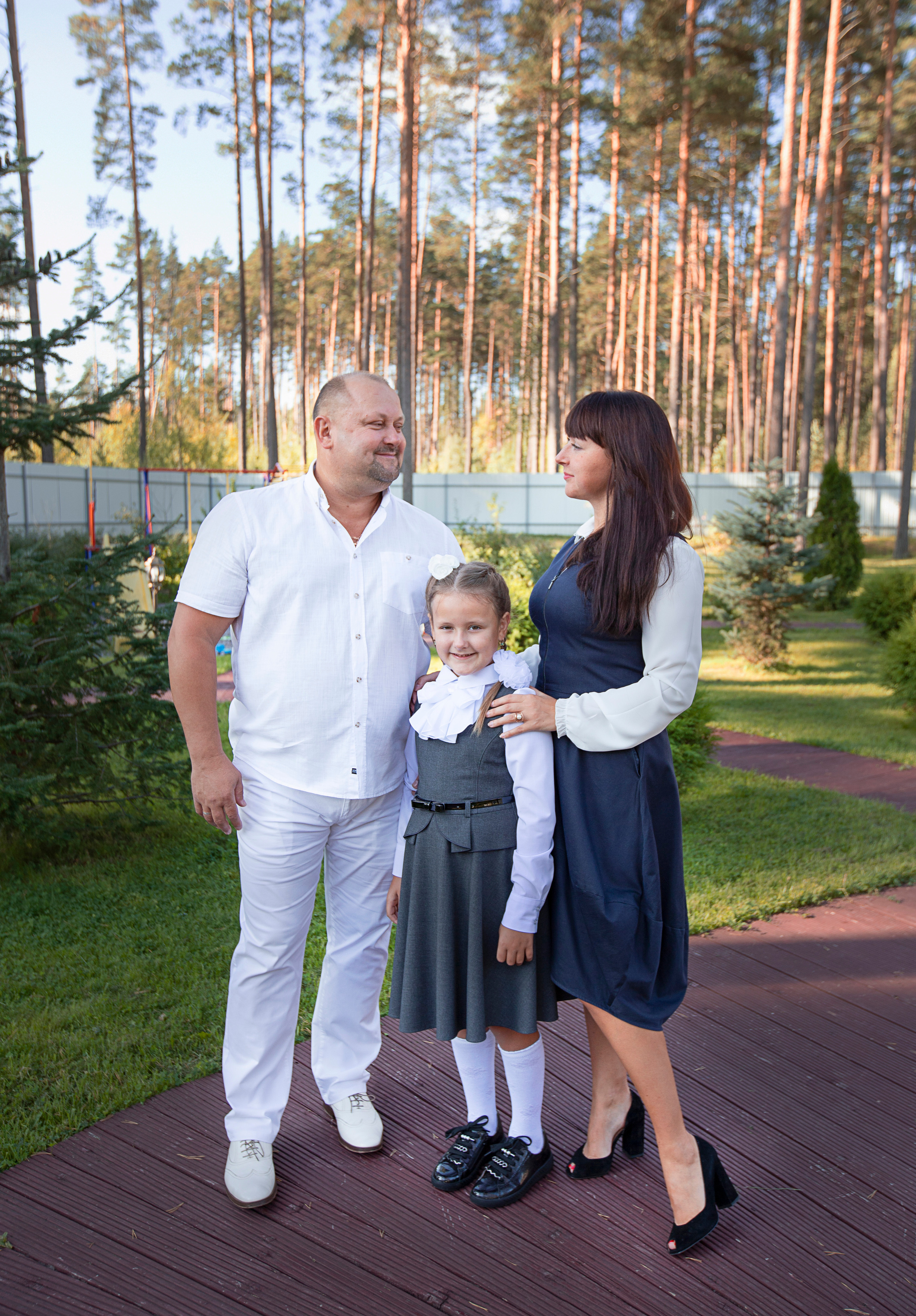 1 сентября. ДЕТСКИЙ И СЕМЕЙНЫЙ ФОТОГРАФ в Сосново, Ленинградской области и Спб
