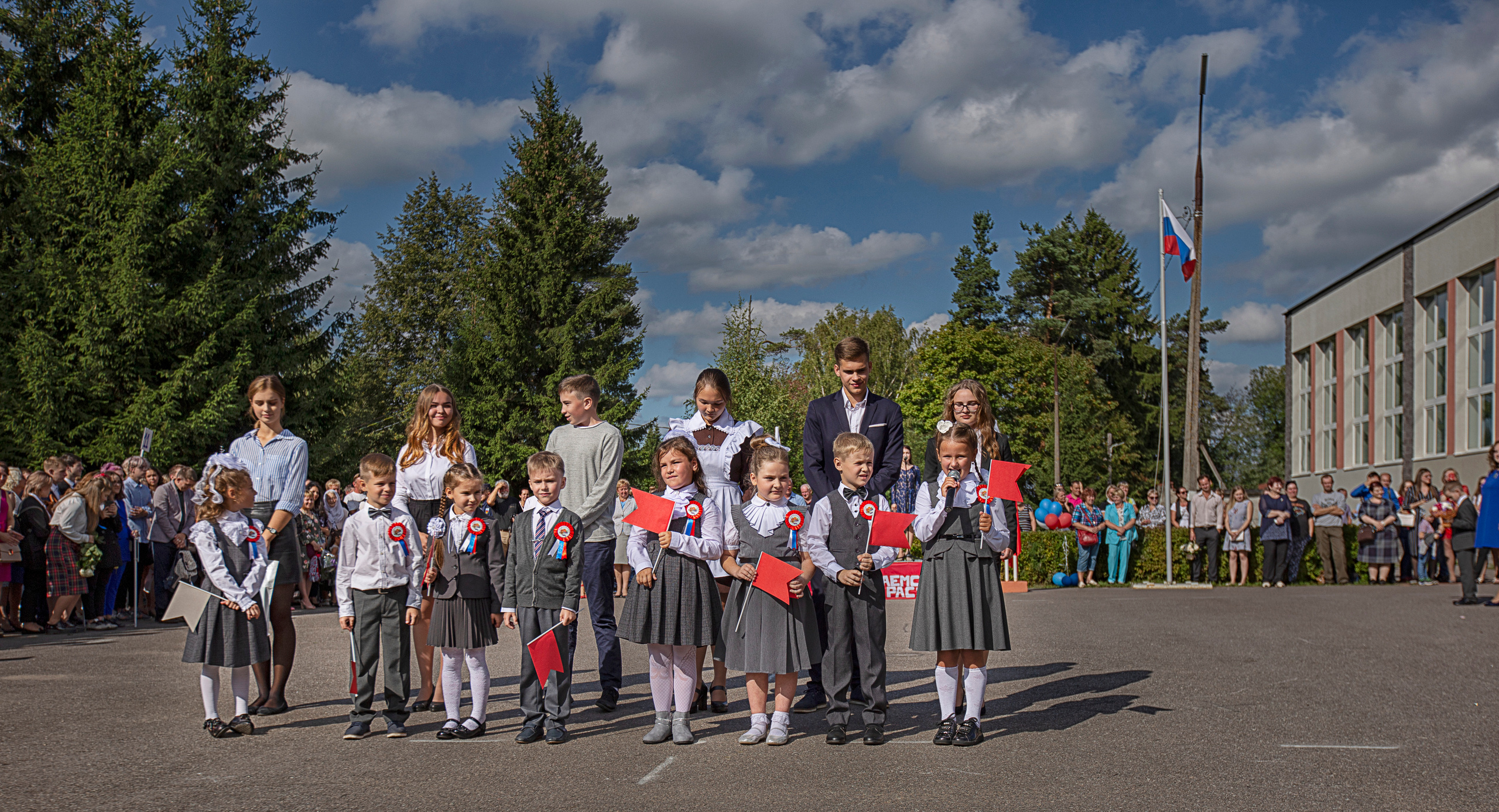 1 сентября. ДЕТСКИЙ И СЕМЕЙНЫЙ ФОТОГРАФ в Сосново, Ленинградской области и Спб