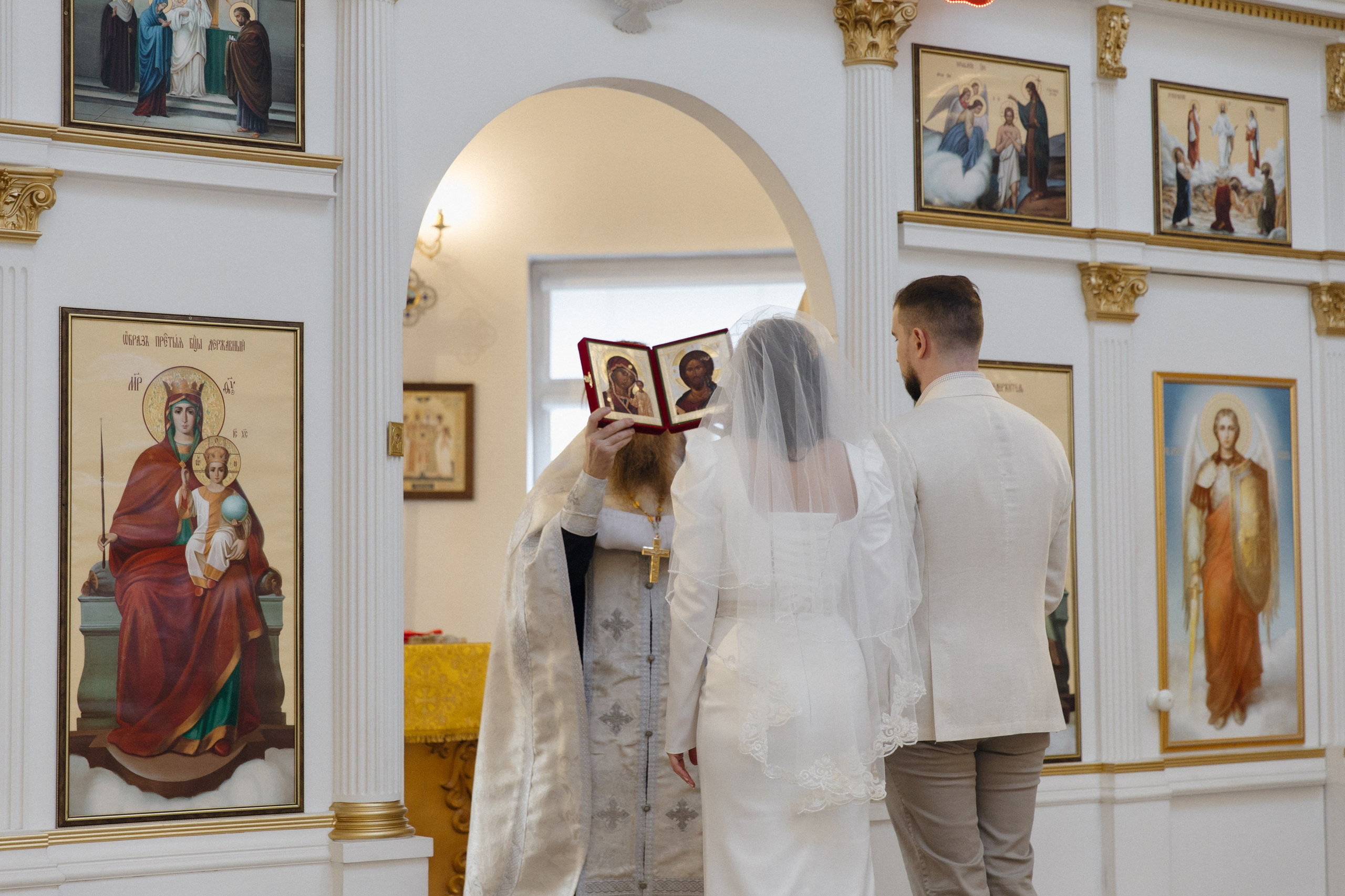 Съёмка венчания в Самаре. Артур и Кристина. Семейный и свадебный фотограф Viva Photo