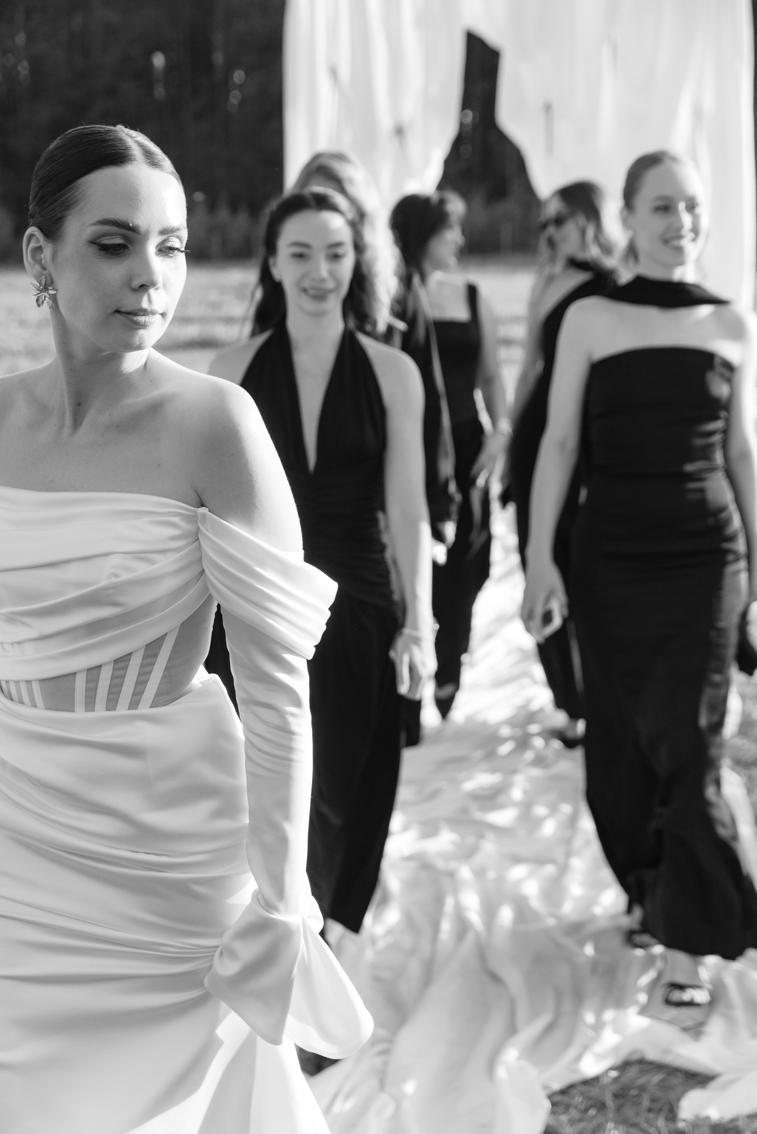 Свадьба в Ярославле — серия парк отель Мазай, выездная регистрация, кавер группа | Портфолио. Свадебный фотограф в Москве, Ярославле Виталий Квант