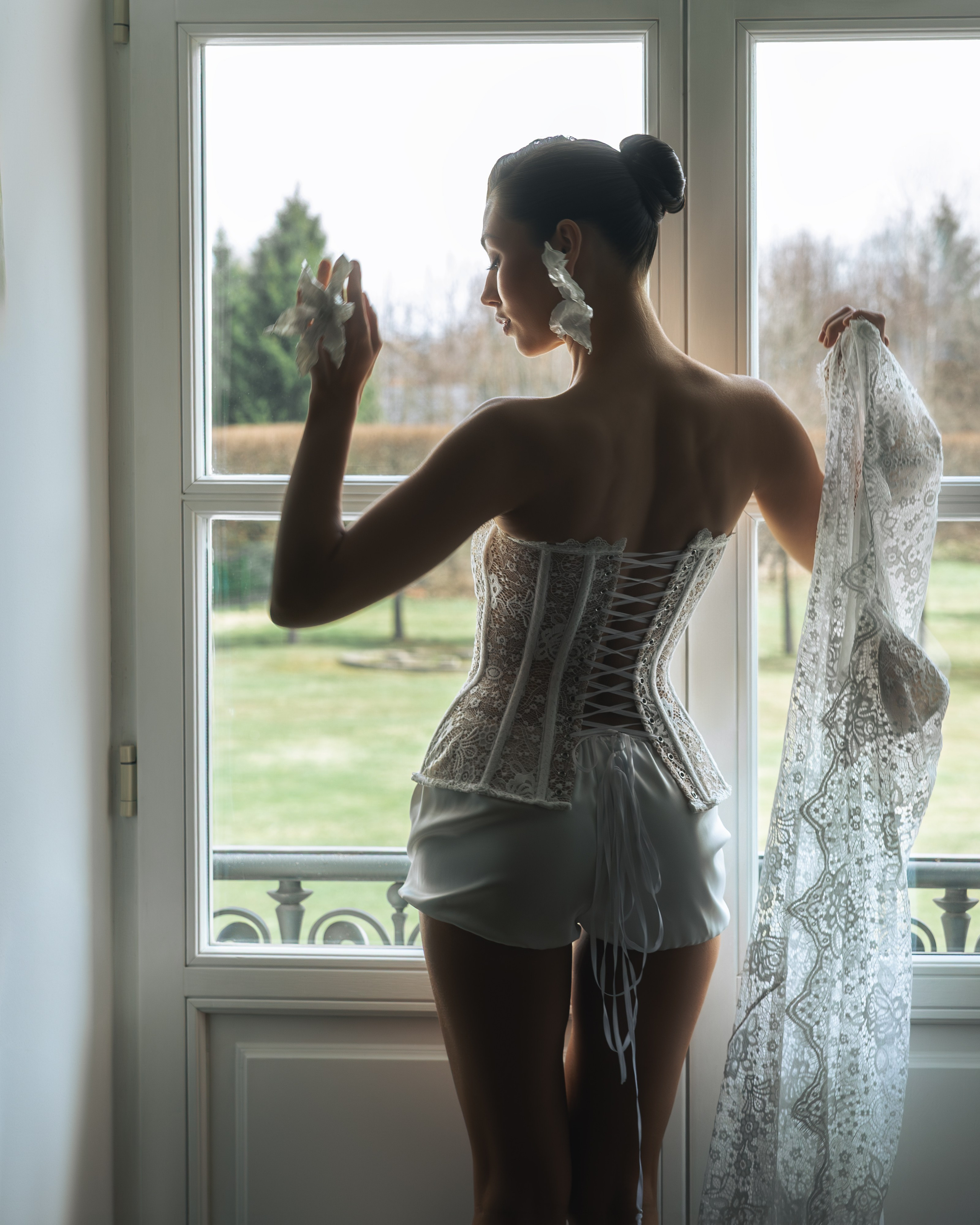 Ph: @serezhakos                                                                                               Retoucher: @retouch.komissarova                                                                                        Organizers: @workshops.photographers_msk @natasha_efii