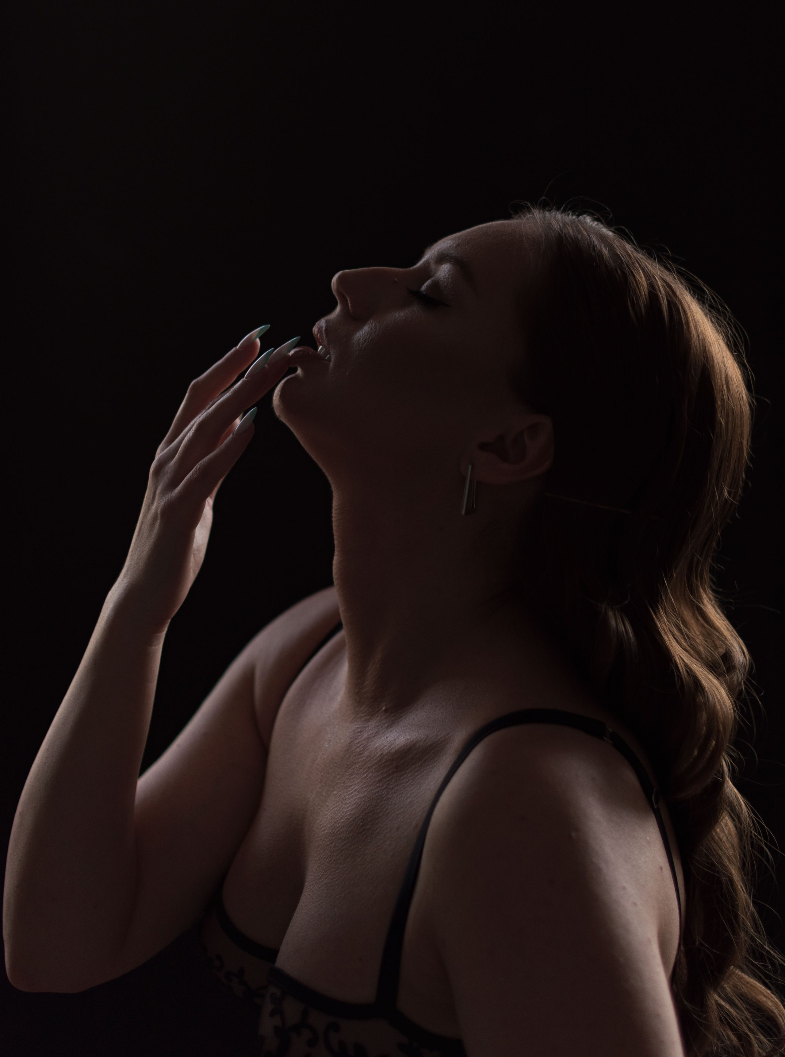 Чувственный портрет Елены. ЖЕНСКИЙ/КОНТЕНТ ФОТОГРАФ МЕДВЕДЕВА НАТАЛЬЯ