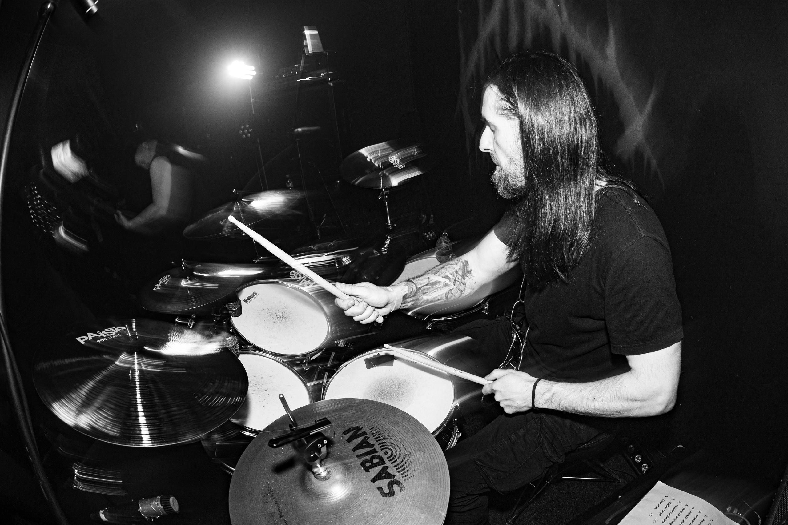 ИЛ • Minuala • Khlad|Цоколь 2.0. Концертный и репортажный фотограф в Санкт-Петербурге Слава Пахомов