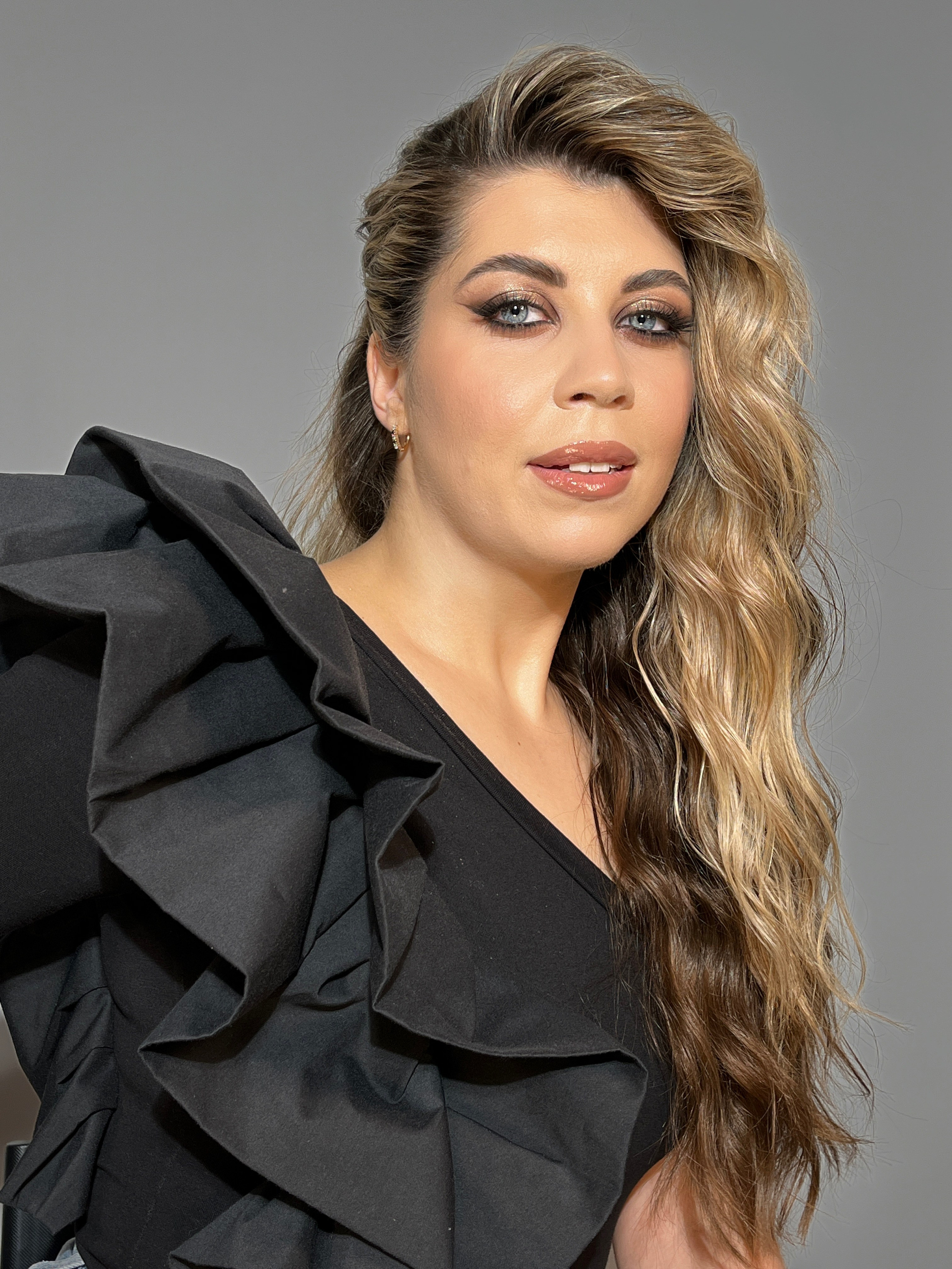 Причёски/ макияж. Свадебный стилист-визажист