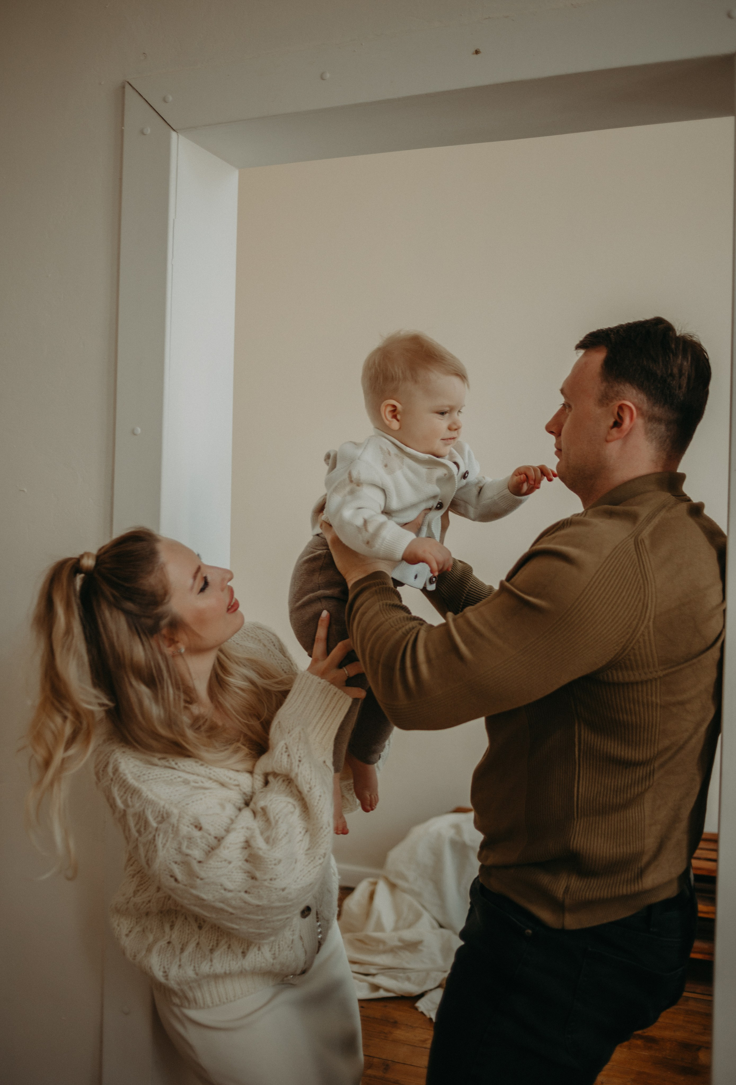 Годик с родными. Фотограф в Краснодаре Евгения Михаевич