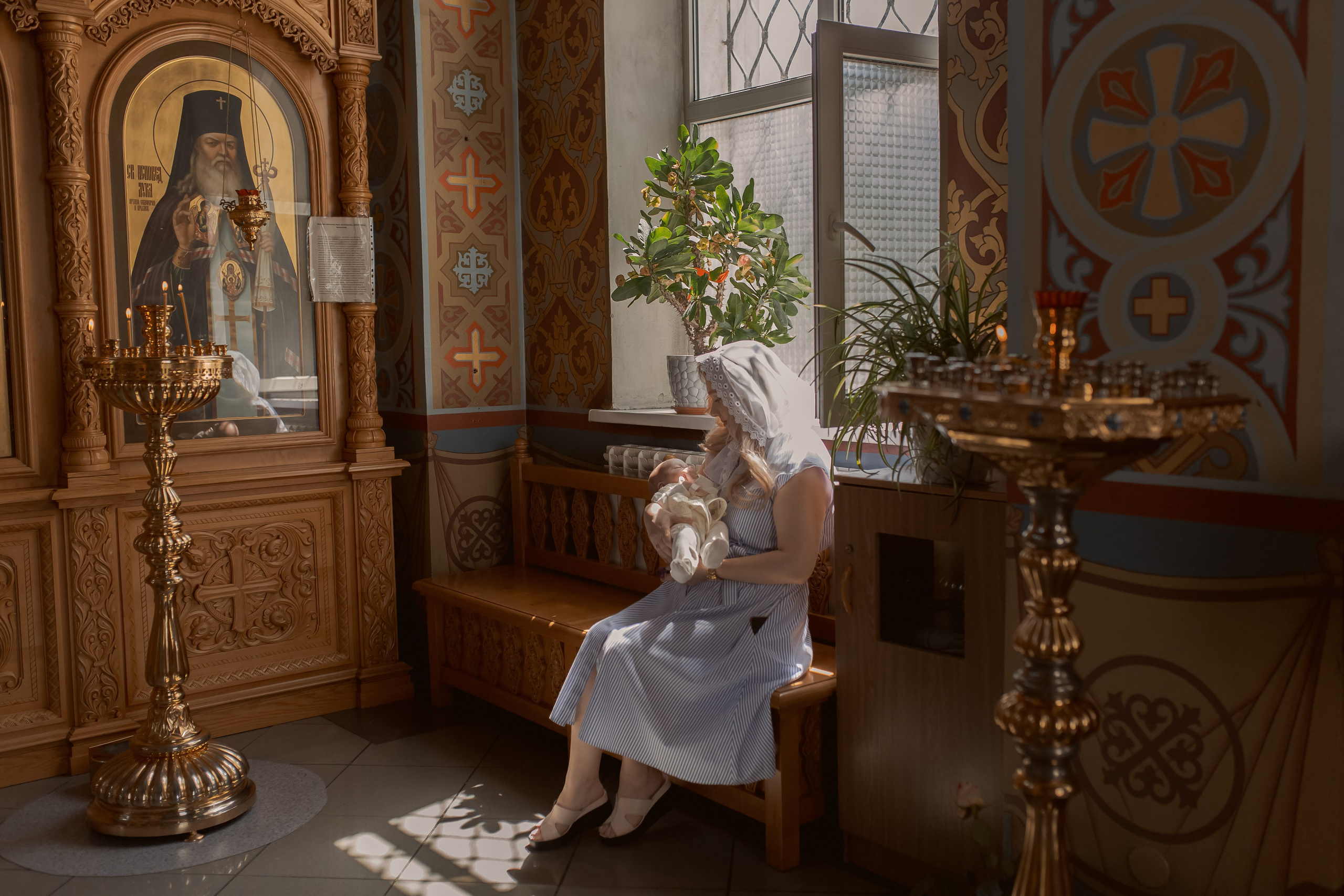 Крещение Алисы. Фотограф на Крещение и Венчание в Ташкенте