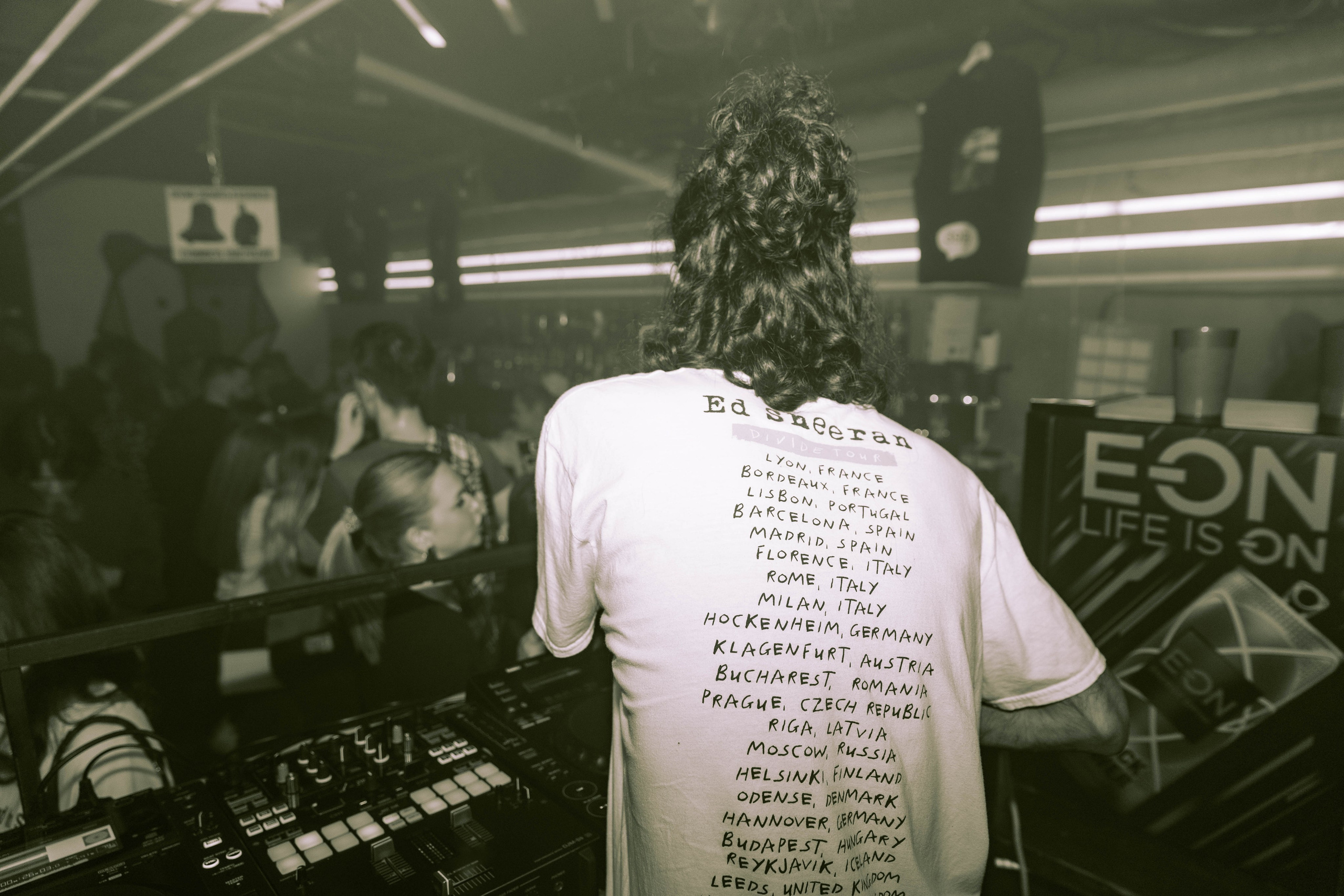 Mishka-bar 1. _Carpe diem_