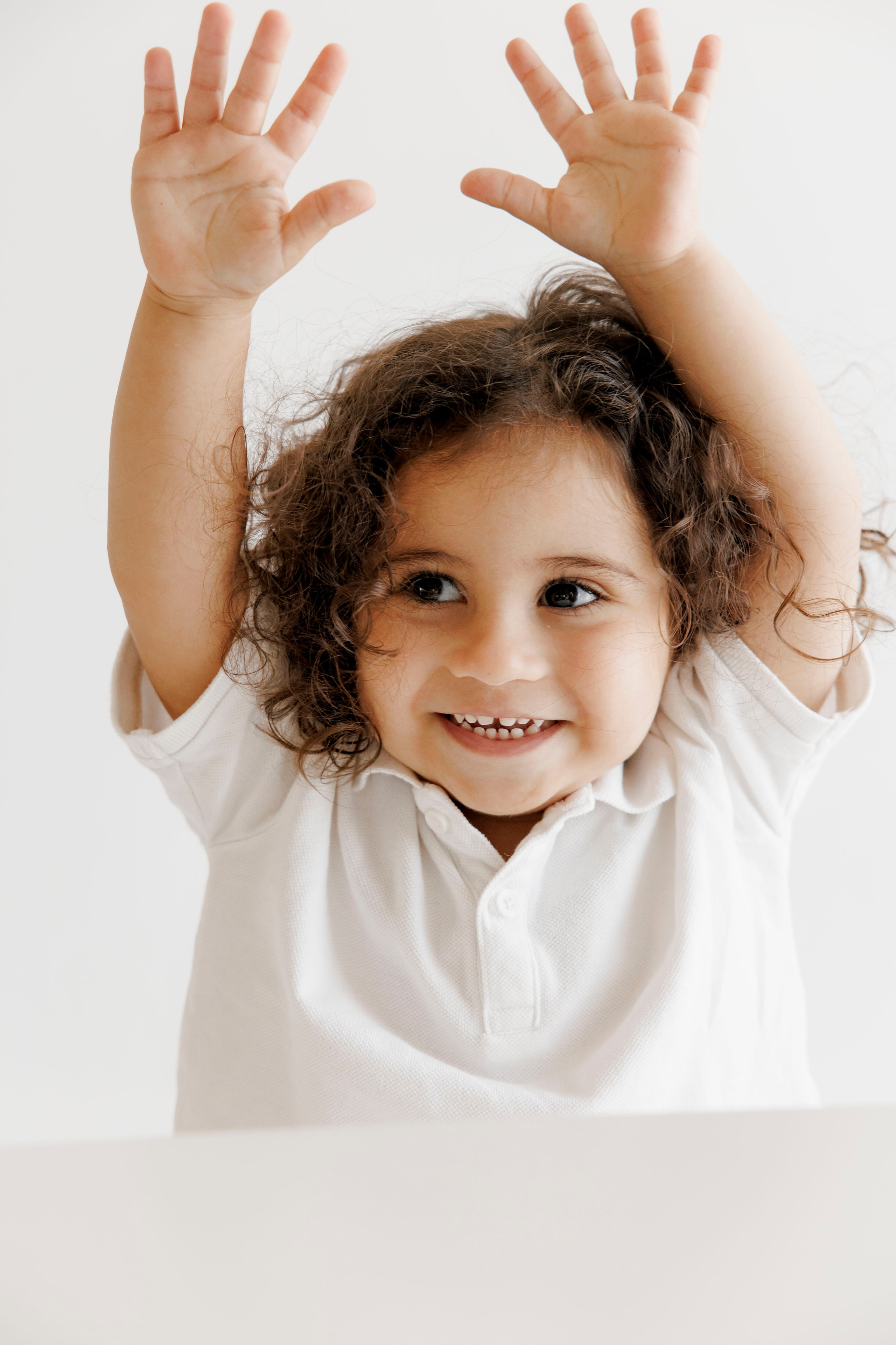 Family photoshoot inside the studio in Hadera. Wedding and family photographer