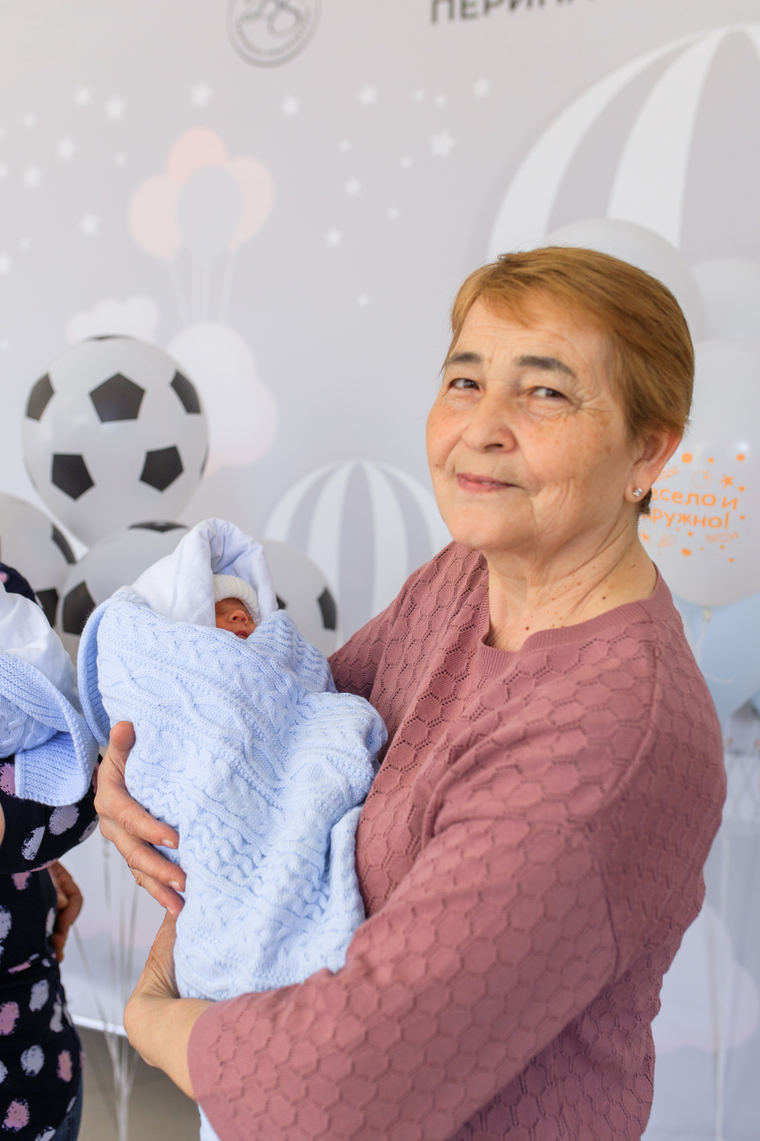 Съемка выписки из роддома. Фотограф в Уфе Ирина Идрисова