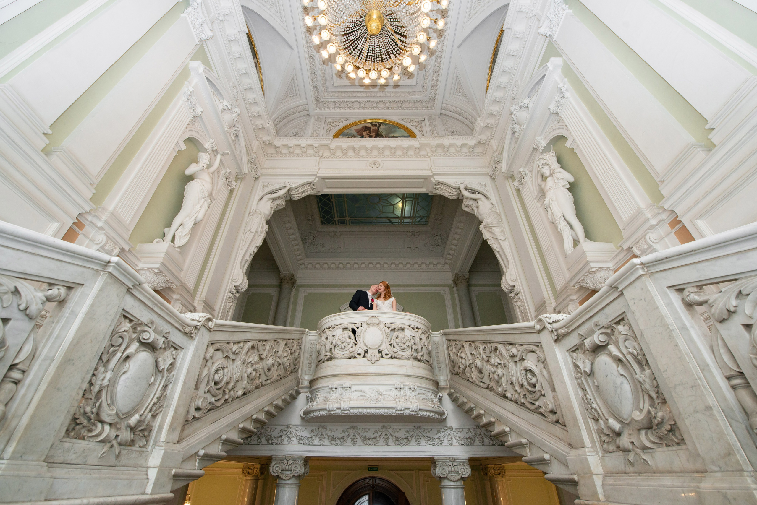 Екатерина и Алексей (свадебная фотосессия в Эрмитаже и Первом Дворце Бракосочетания на Английской набережной 28). Портретный, семейный и свадебный фотограф в Санкт-Петербурге и в Пушкине Ширяев Денис