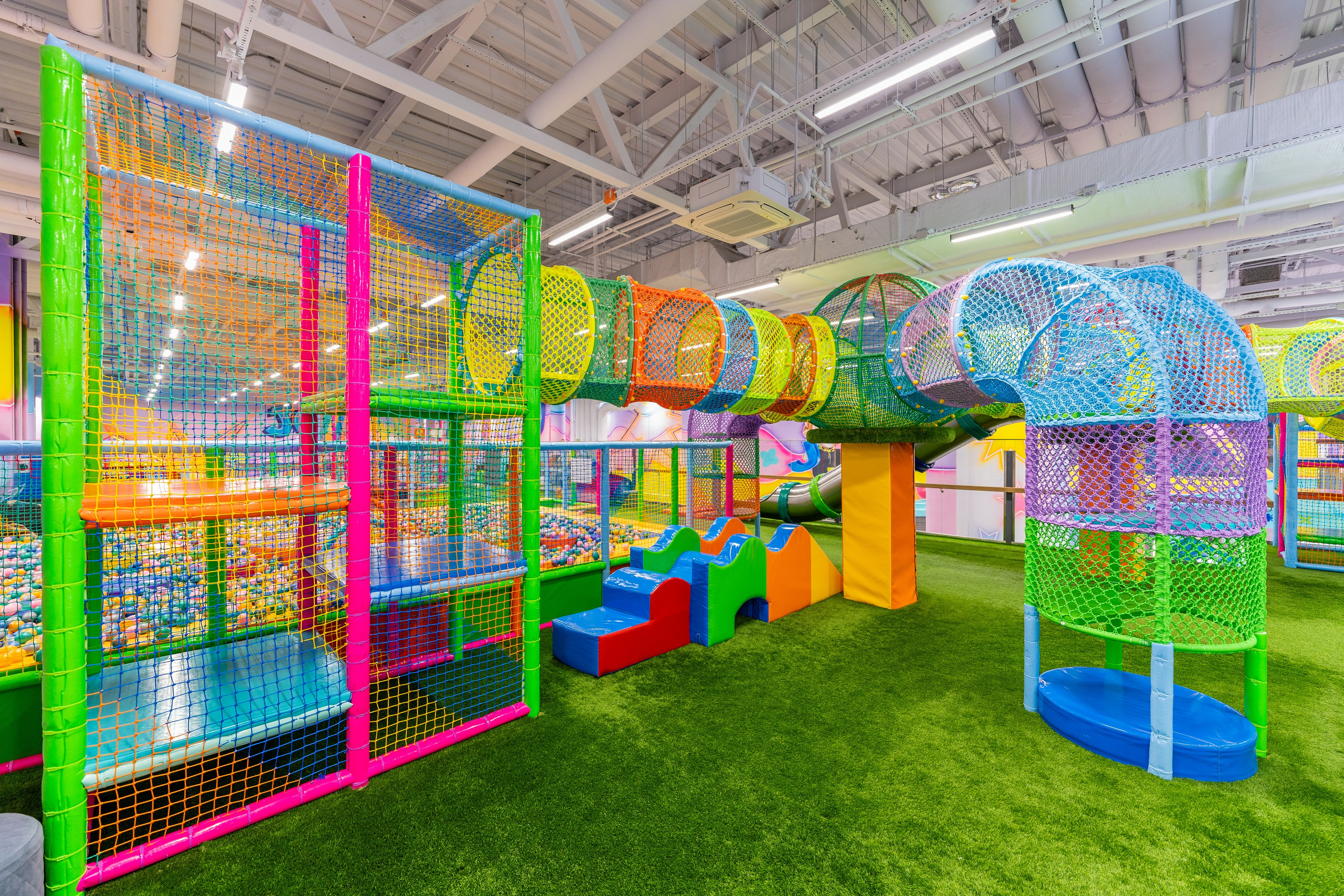 Парк развлечений Joki Joya Лефортово. Интерьерный фотограф Александра Солдатова