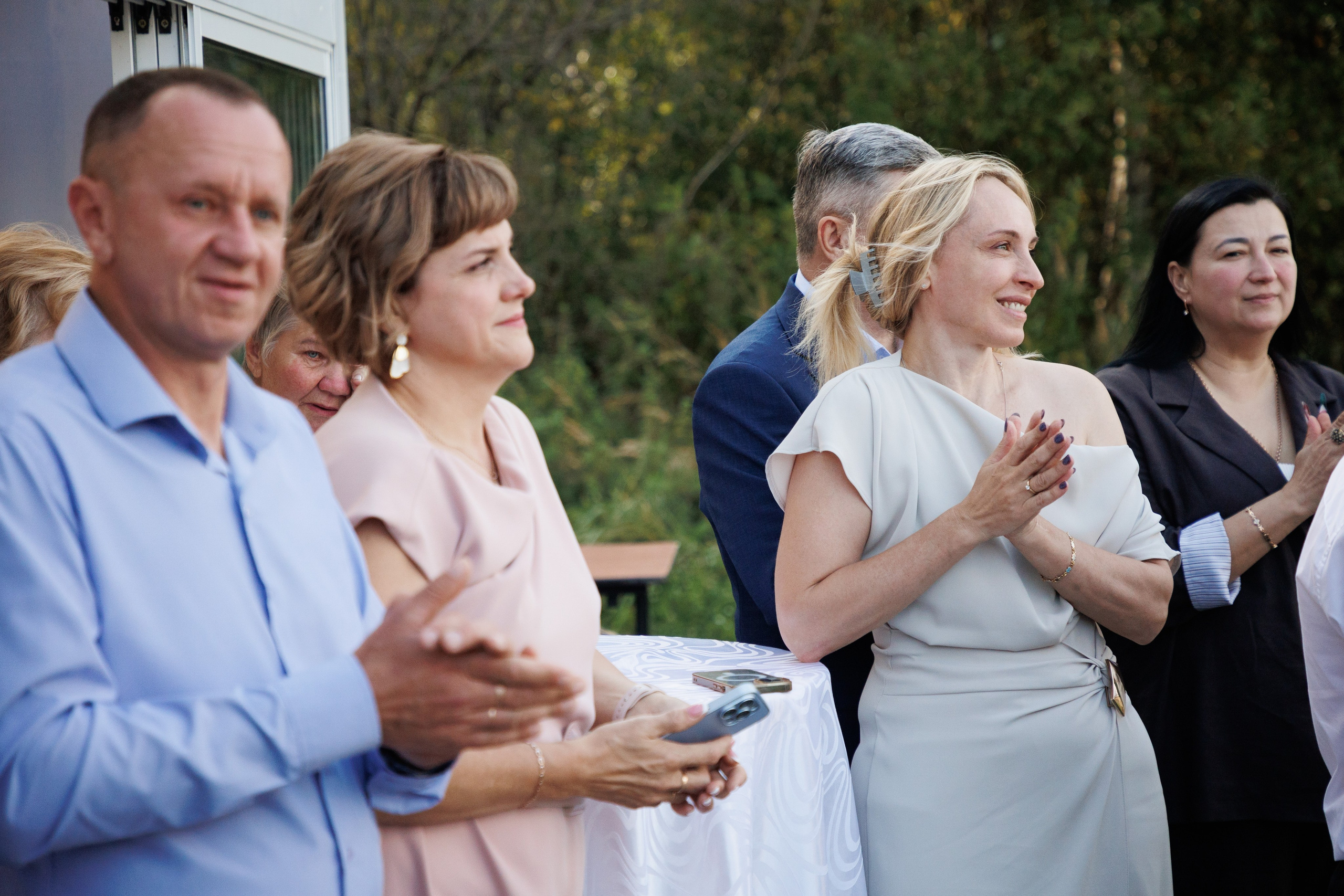 Сентябрь 2025, Белый лис, Выкса. Фотограф городских и семейных событий в Нижнем Новгороде Артем Карпухин