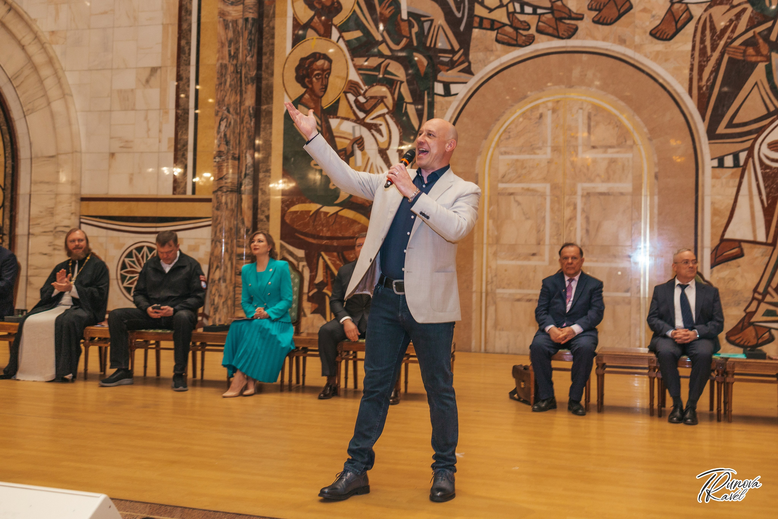 II-ой Всероссийский Благотворительный Съезд в Храме Христа Спасителя. БЛАГОТВОРИТЕЛЬНЫЙ ПРОЕКТ «ВЕРНИСЬ!»