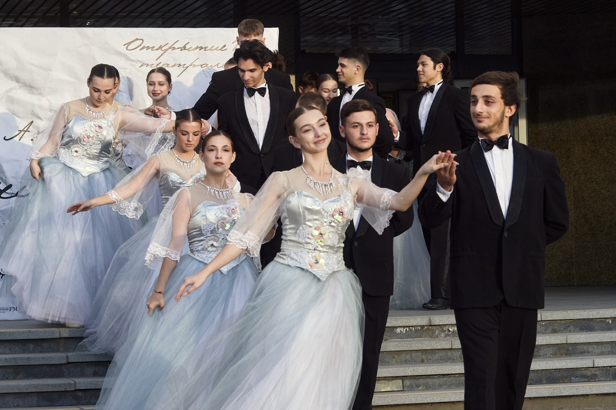 Открытие 105-го театрального сезона. Театр драмы им. М. Горького. Фотограф Юлия Маринина