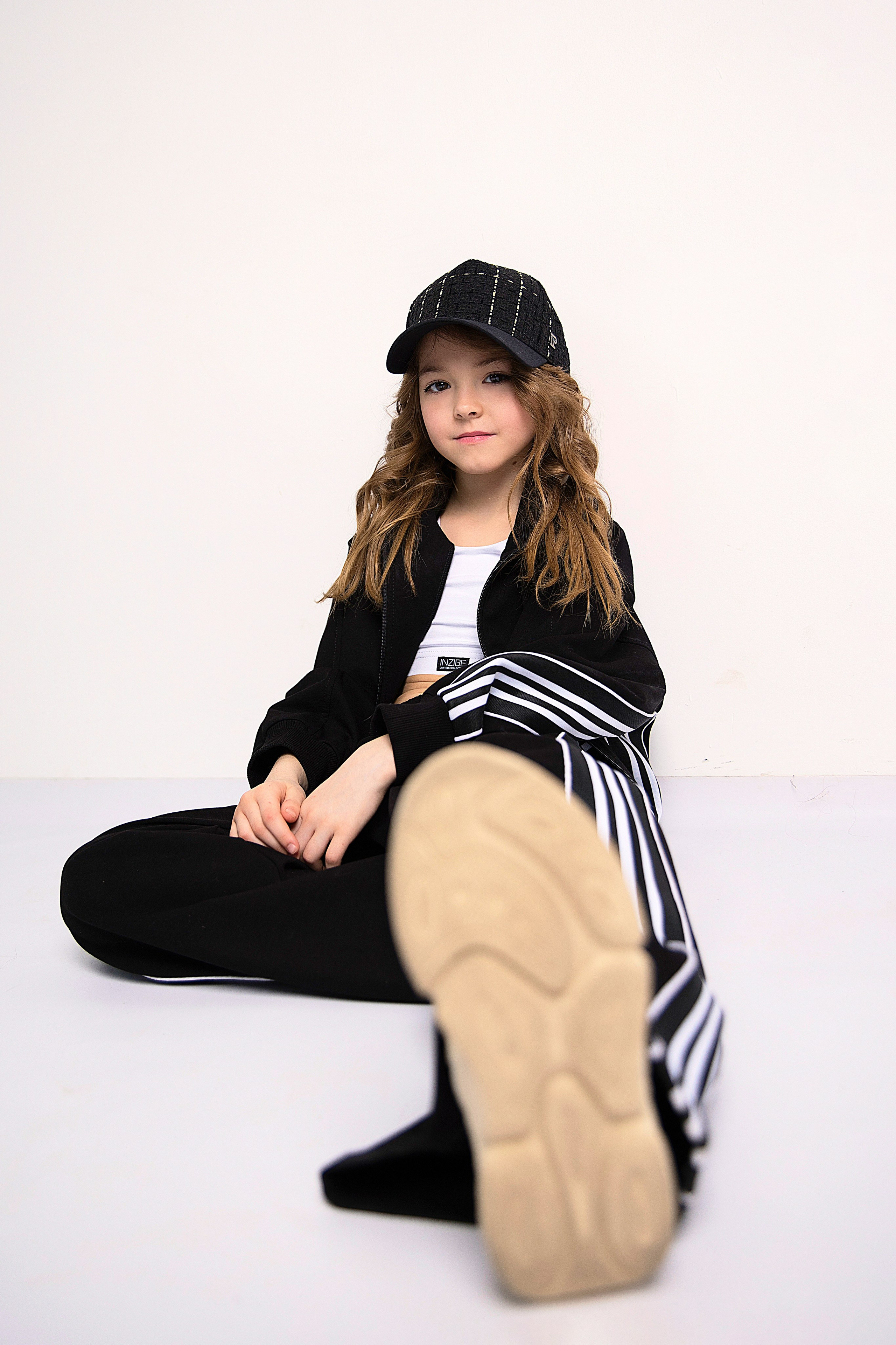 «ФАБРИКА ЗВЕЗД». Детский школьный фотограф в Кемерово Зиновьева Екатерина