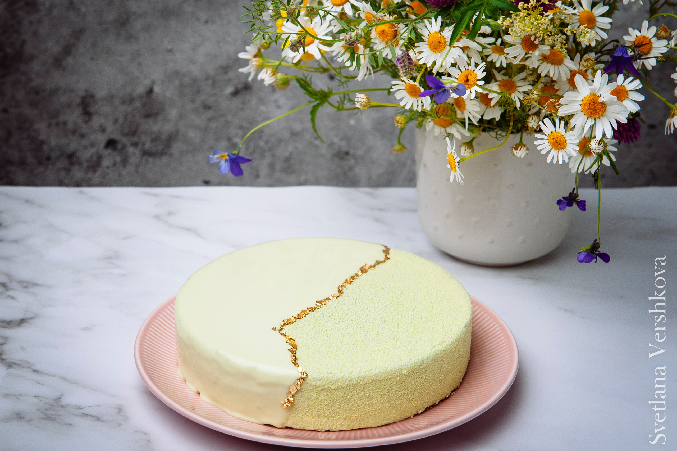 Фуд фото торты и десерты. Фотограф Артем Севостьянов. Профессиональная фотосъемка в Ногинске, Москве, Московской области и за границей