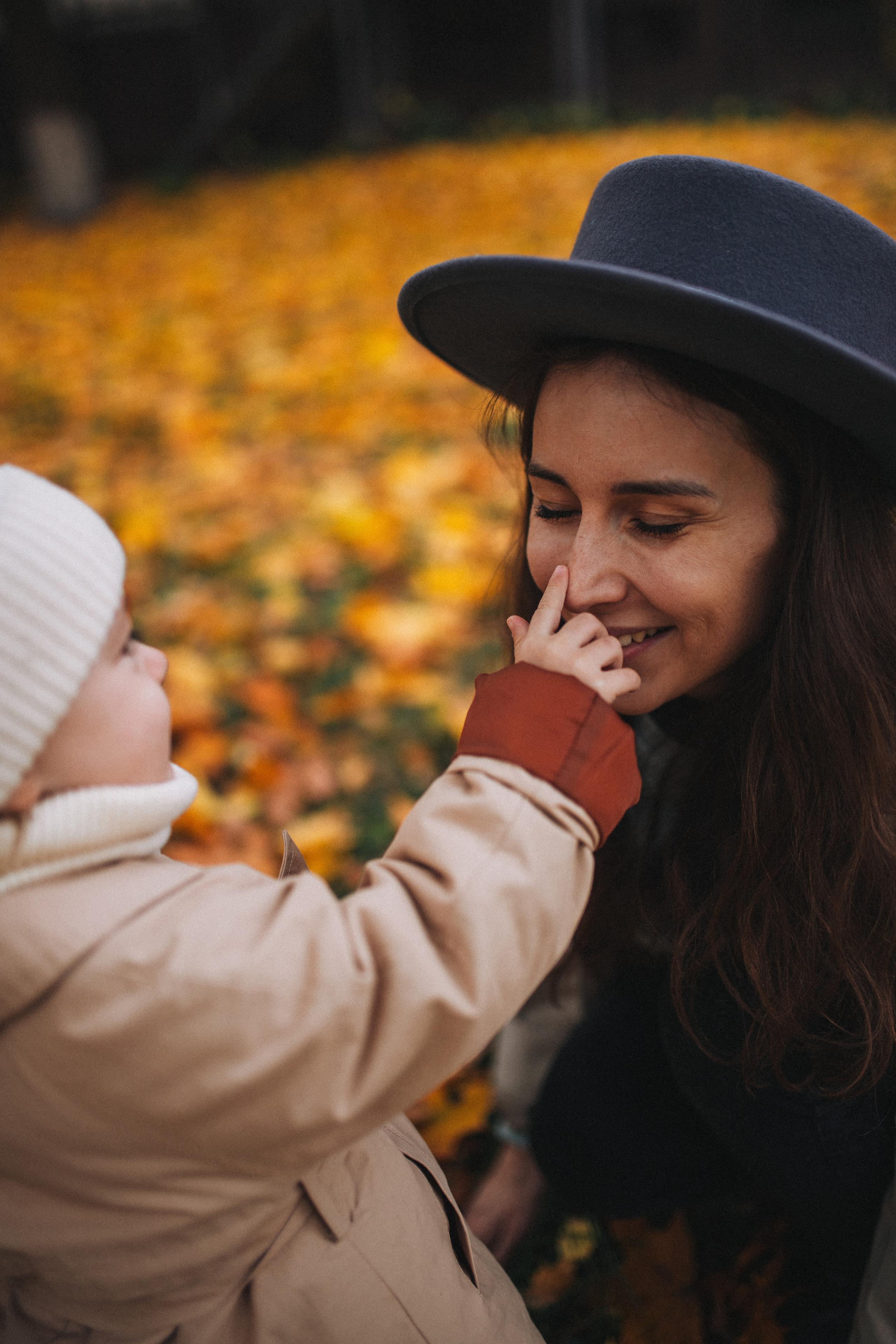 Яна и Теона. Главная