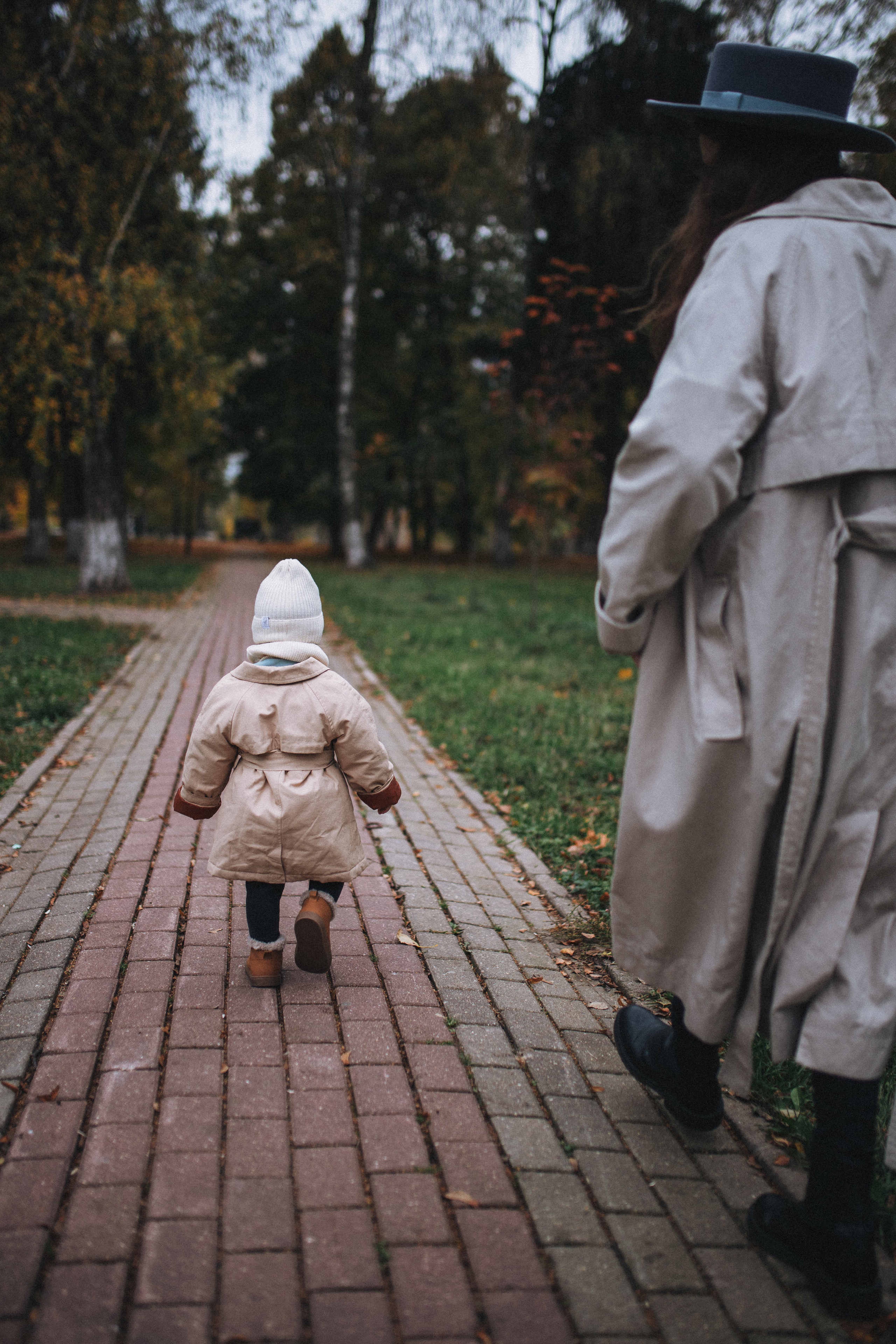 Яна и Теона. Главная