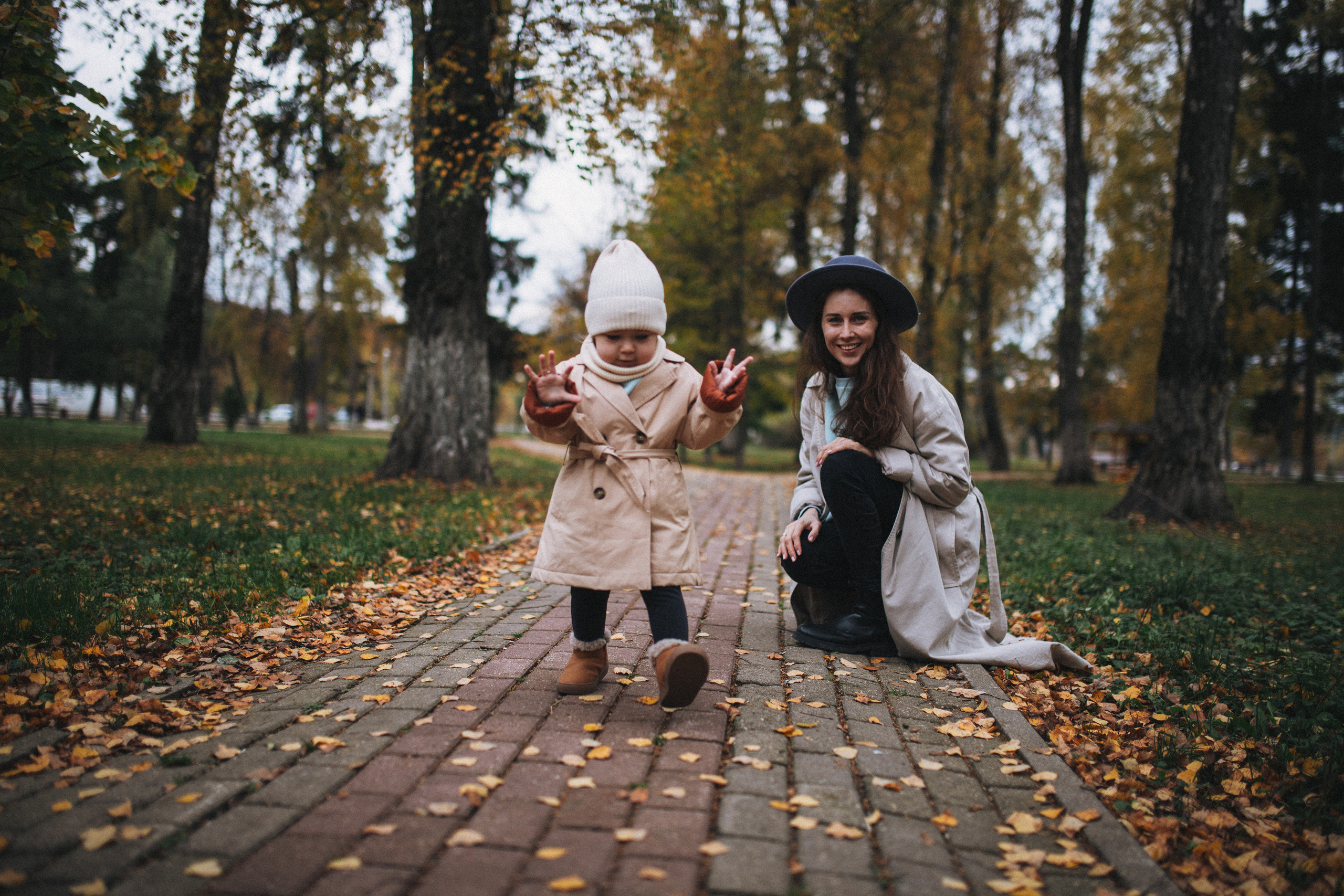 Яна и Теона. Главная