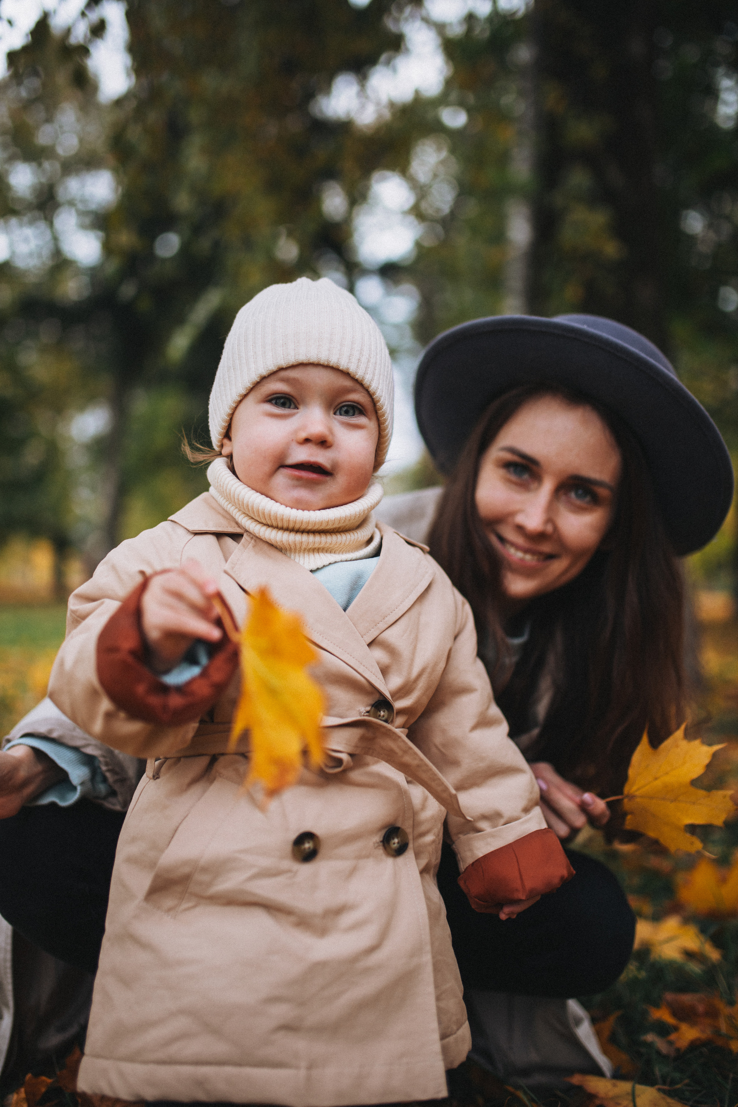 Яна и Теона. Главная
