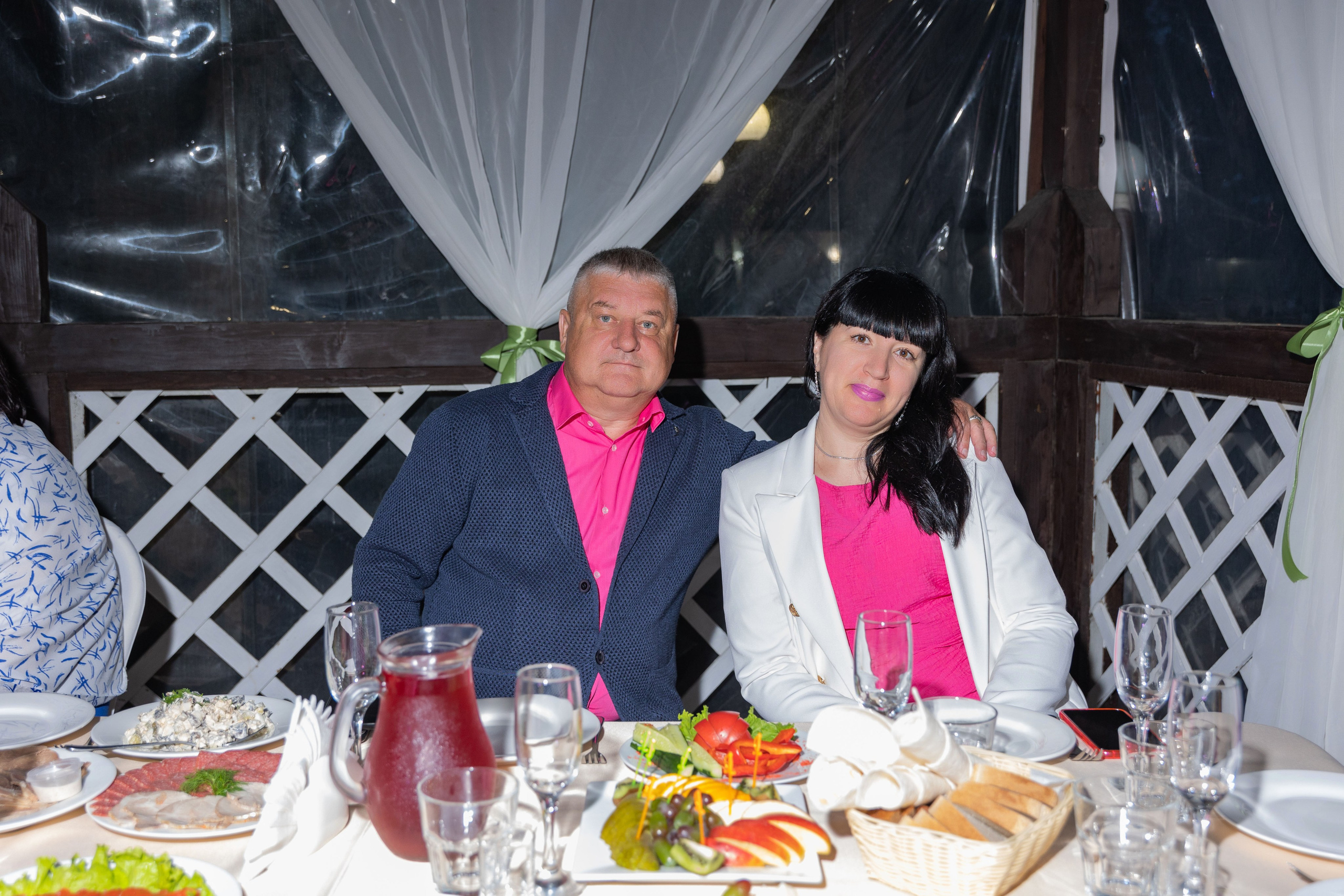 Выпускной вечер на базе отдыха Жемчужина. Выпускные альбомы во Владивостоке