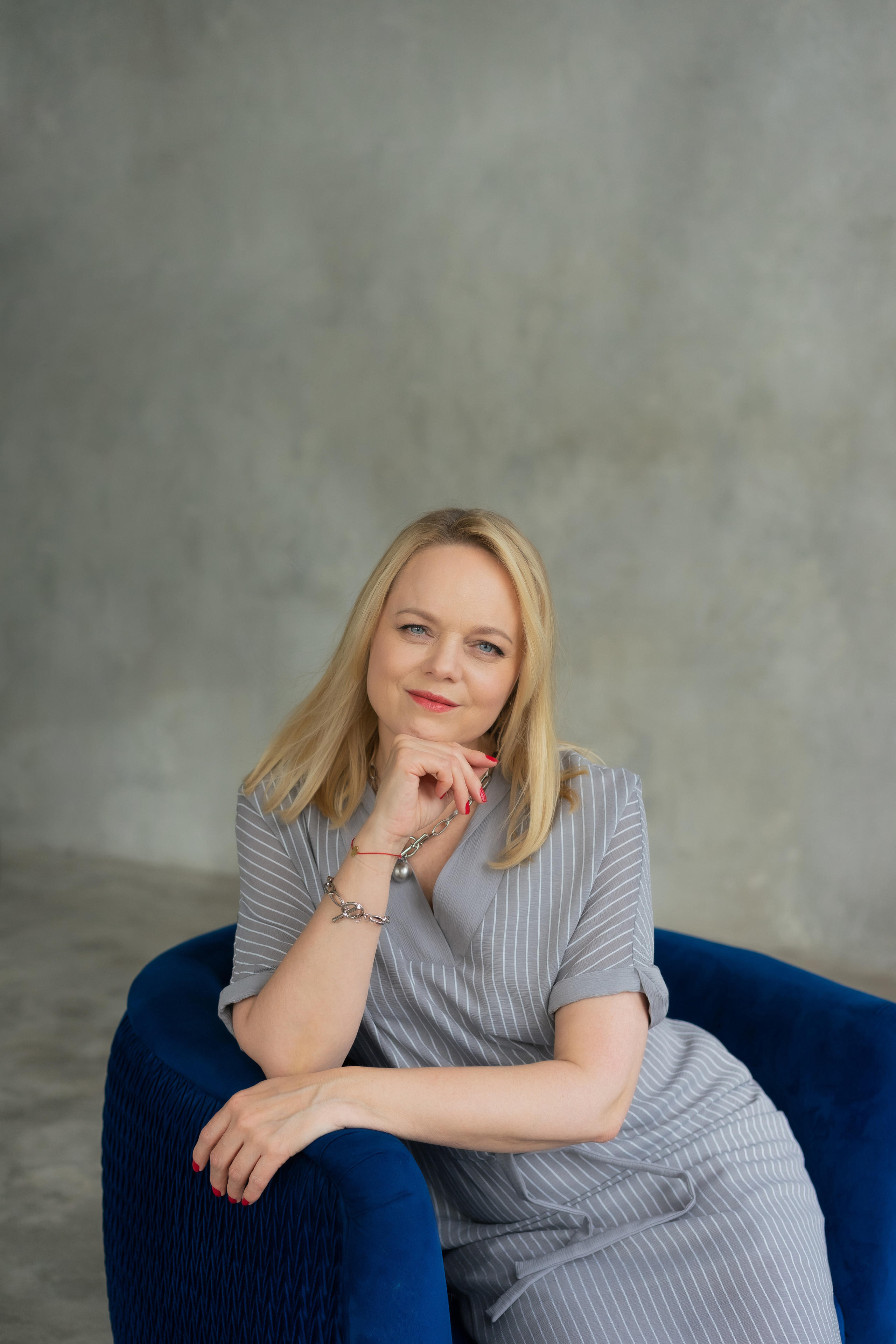 Ирина — эксперт по продажам. Фотограф Москва Илюткина Евгения ilutkina.evgenia