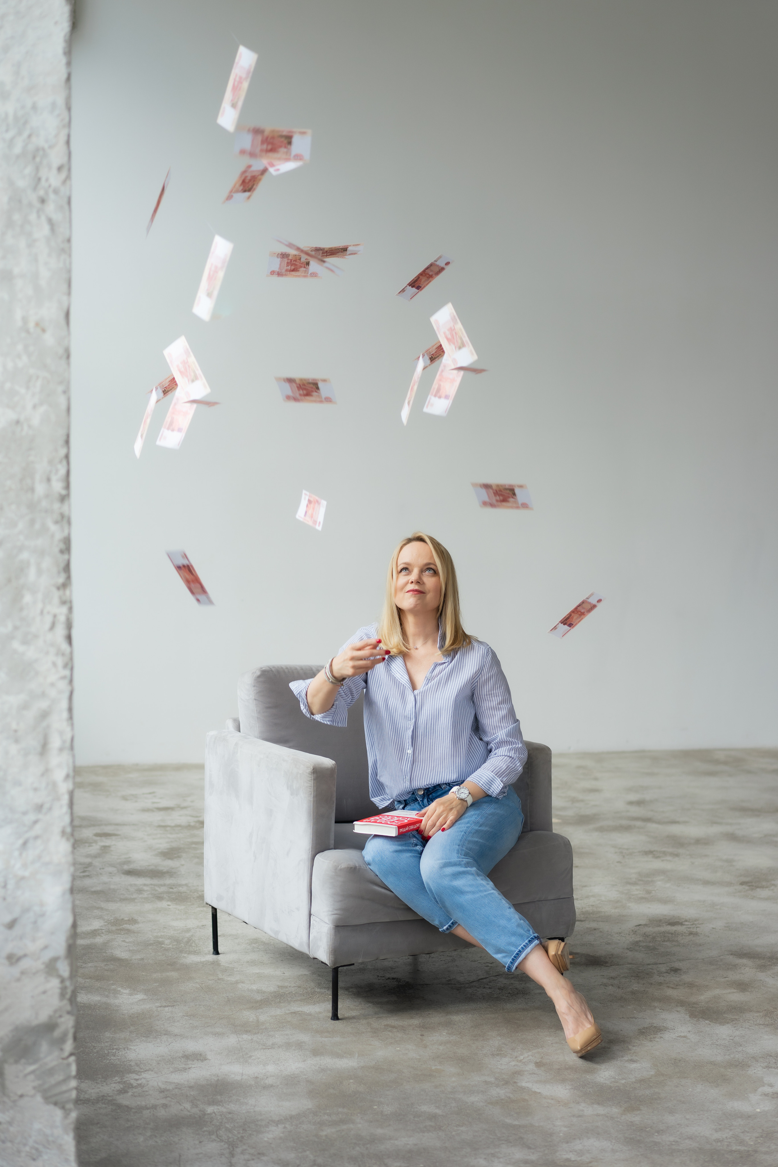 Ирина — эксперт по продажам. Фотограф Москва Илюткина Евгения ilutkina.evgenia