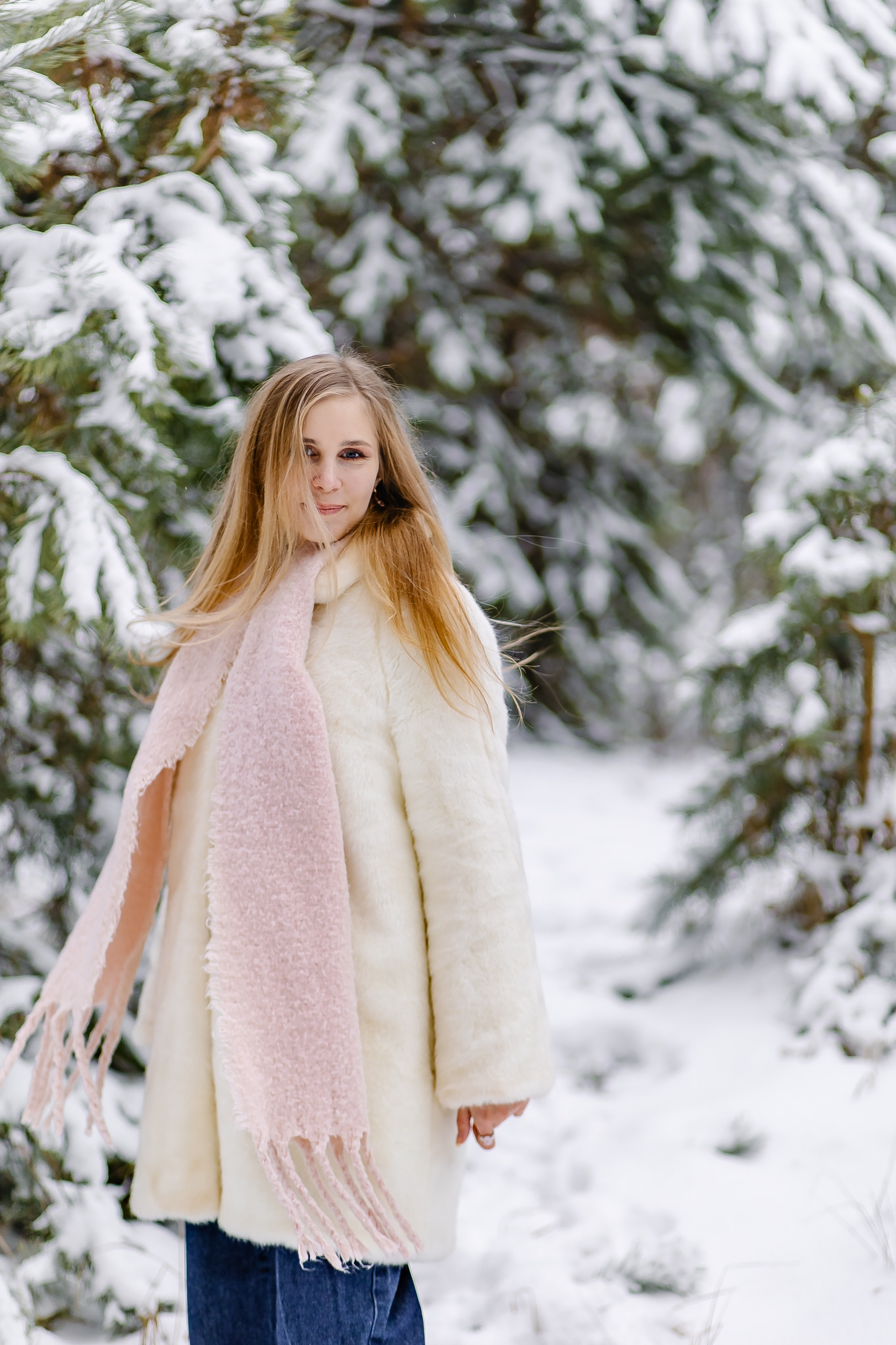 Прогулка в лесу. Свадебный и семейный фотограф в Рязани Саша Крутых