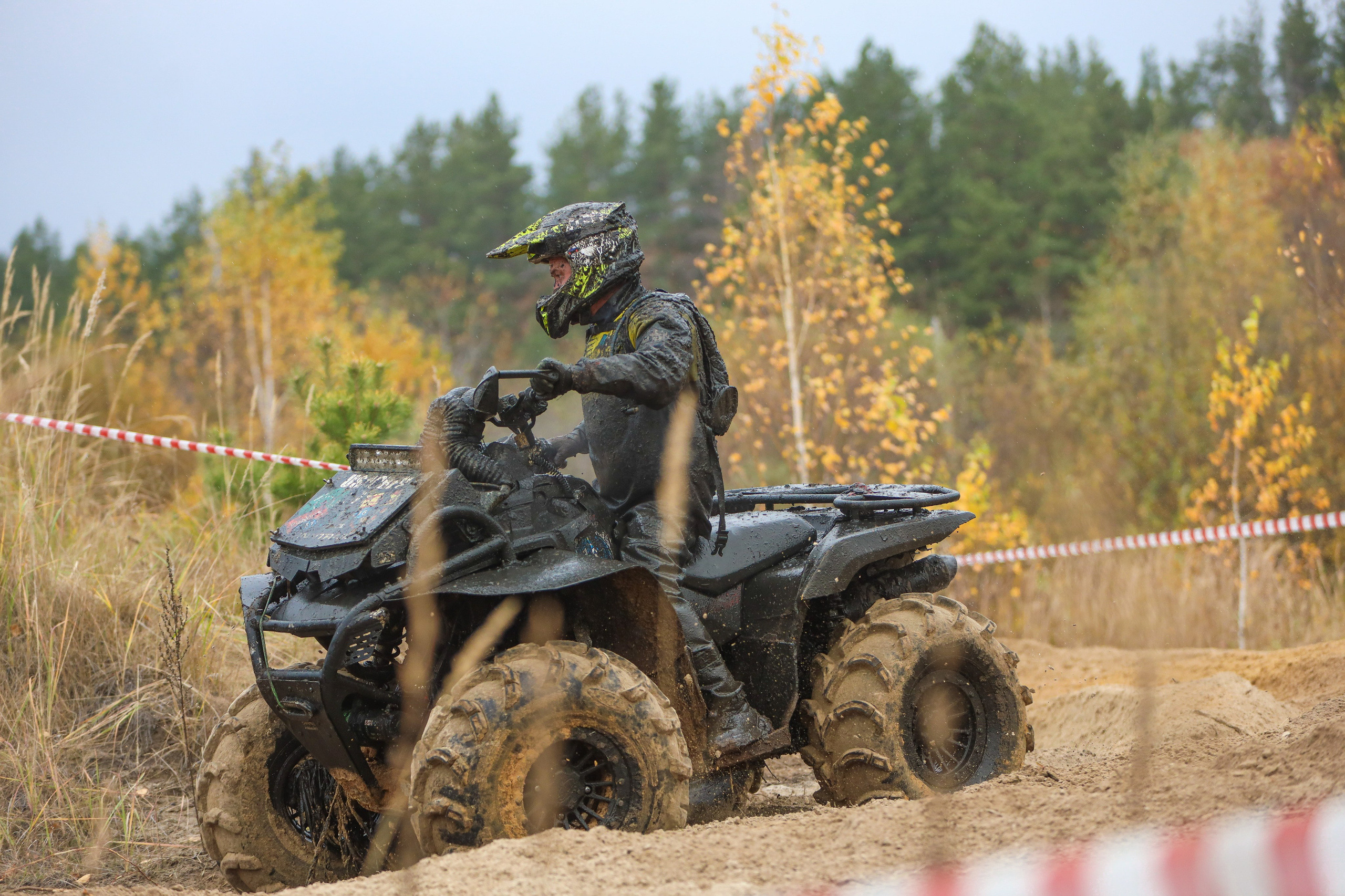 Гонки на квадроциклах Грязевое кольцо. Спортивный фотограф в Самаре