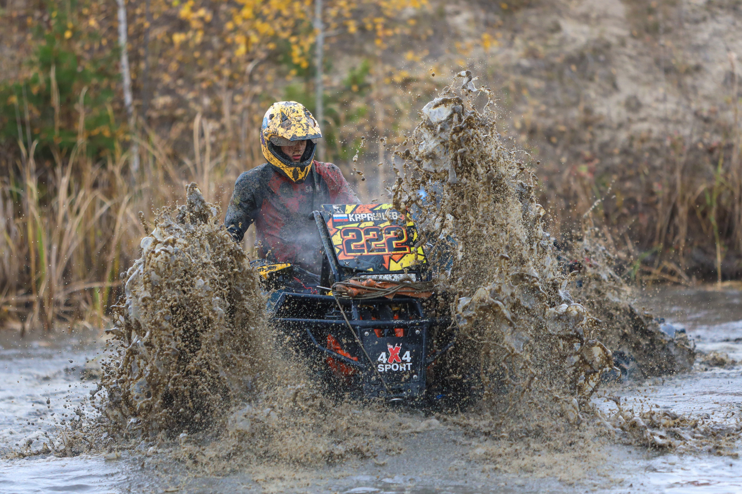 Гонки на квадроциклах Грязевое кольцо. Спортивный фотограф в Самаре