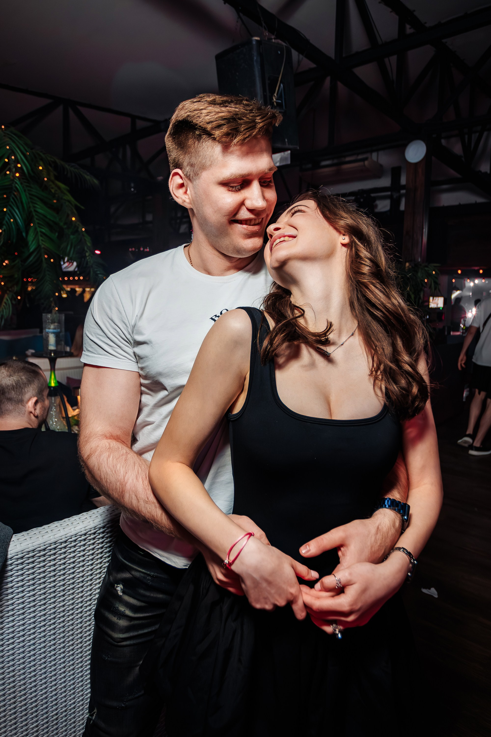 «Karena Makarena"_Чайка на пляже_ Ялта_6.06.2025 г. Аминов Руслан | Фотограф