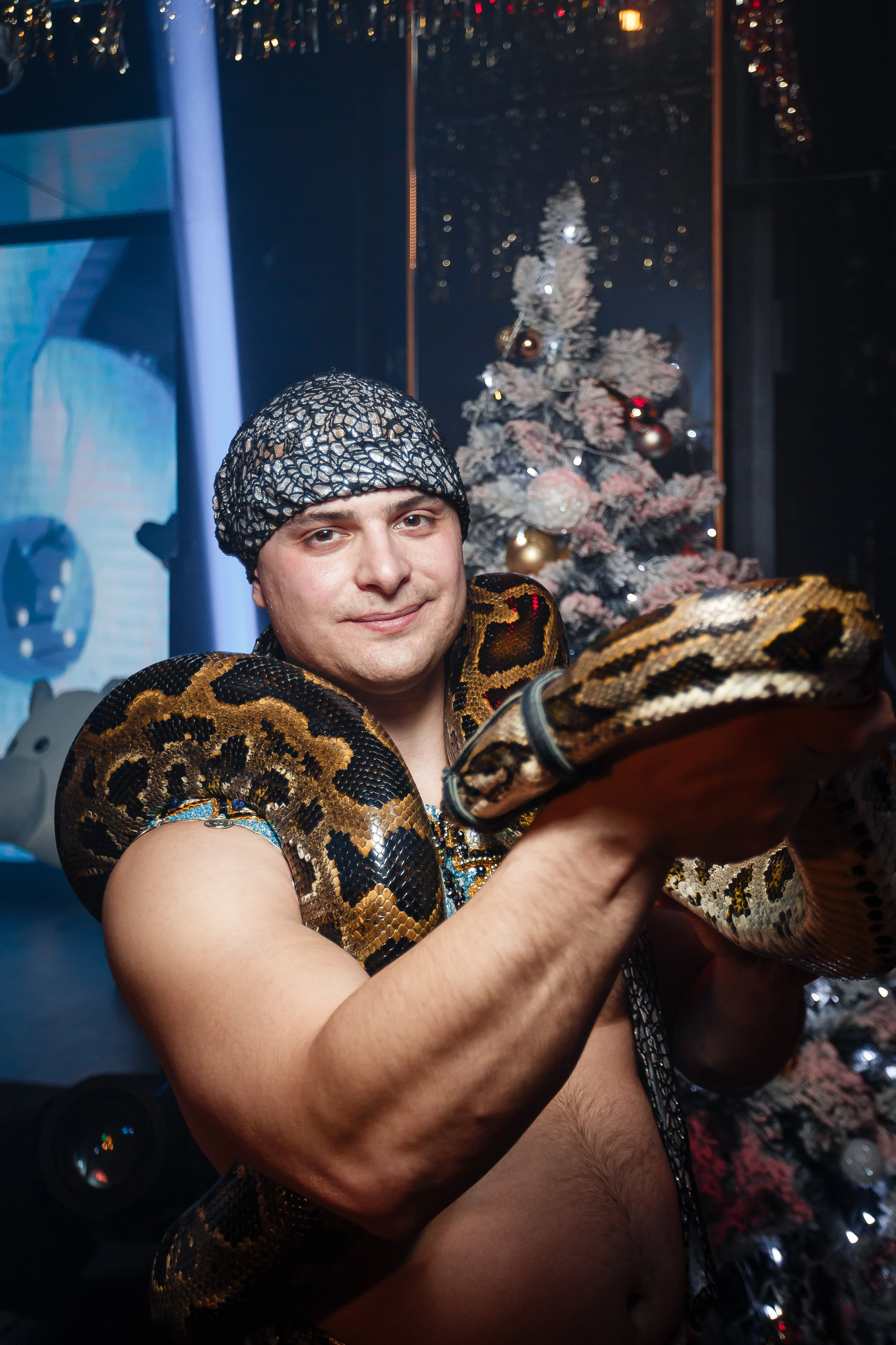 Новогодняя ночь_Santa Barbara_Симферополь_31.12.2024. Аминов Руслан | Фотограф