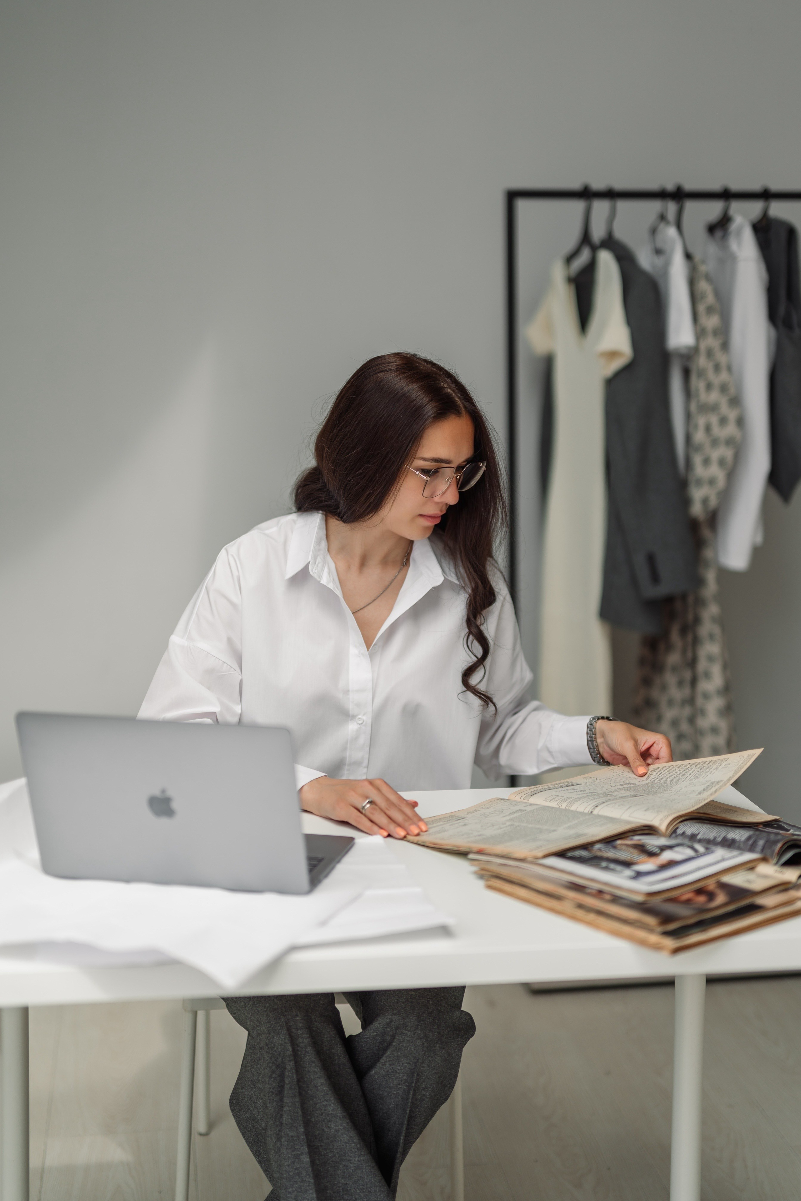 Съемка контента для эксперта. Фотограф товаров для соцсетей - инстаграм, вконтакте. Контент-фотограф в Москве Хныкина Лена