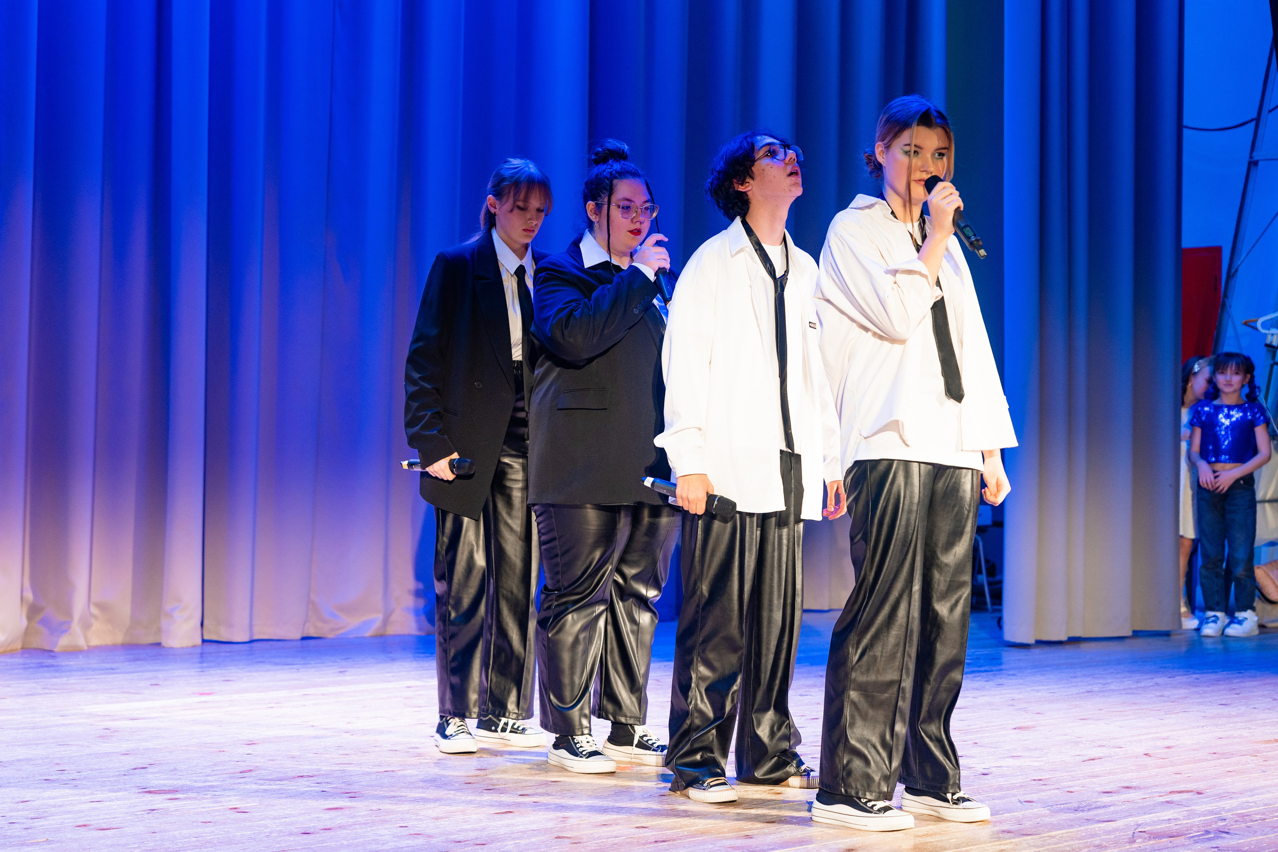 Концерт ДК Буривестник. Фотограф Никита Комаров