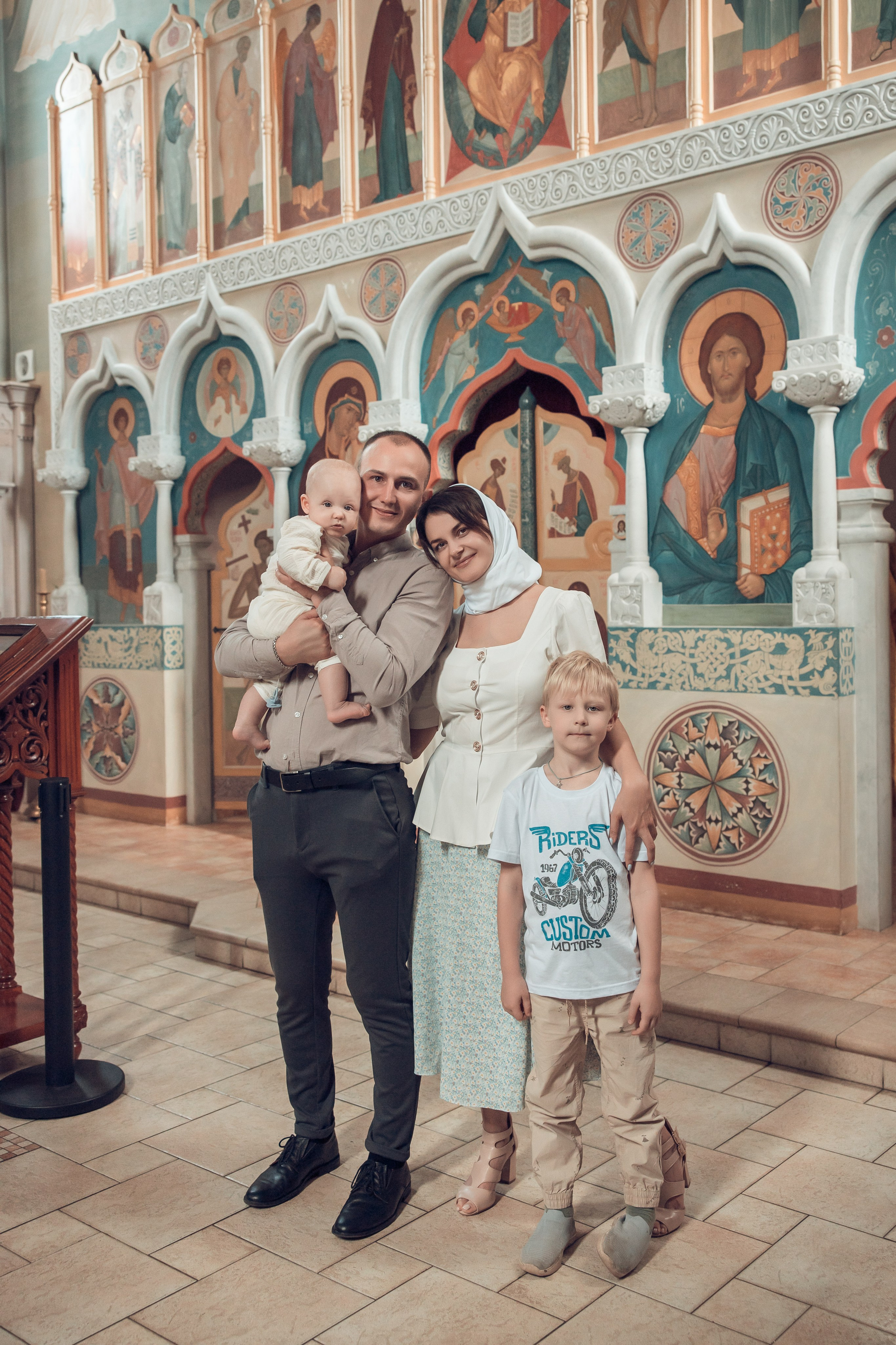 Таинство Крещения Василия. Храм в честь иконы «Всецарица». Семейный фотограф в Рязани и Рязанской области