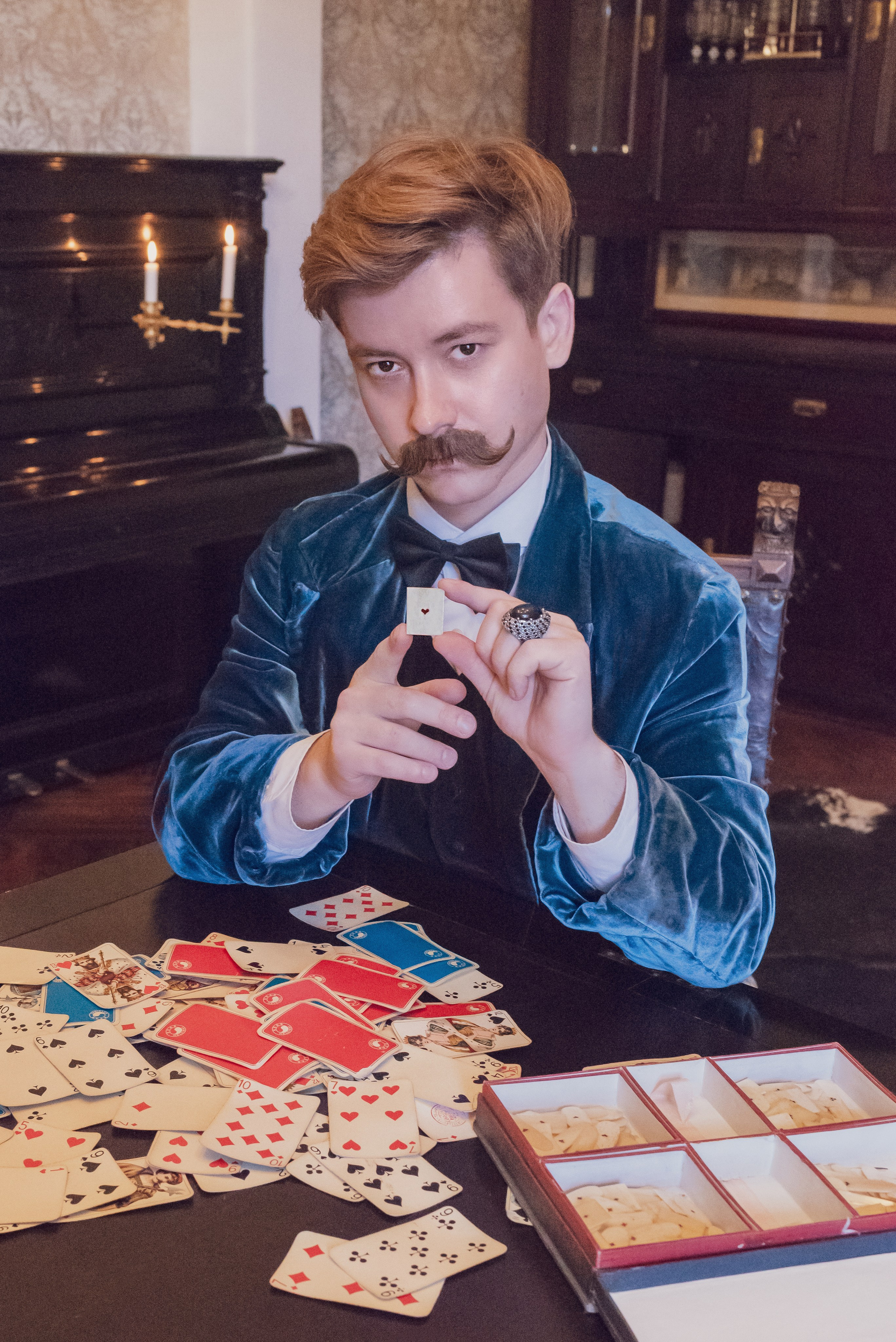 Съёмка «Пиковая дама» для Piterville. Фотограф, ретушёр, графический дизайнер в Петербурге Борякина Настя